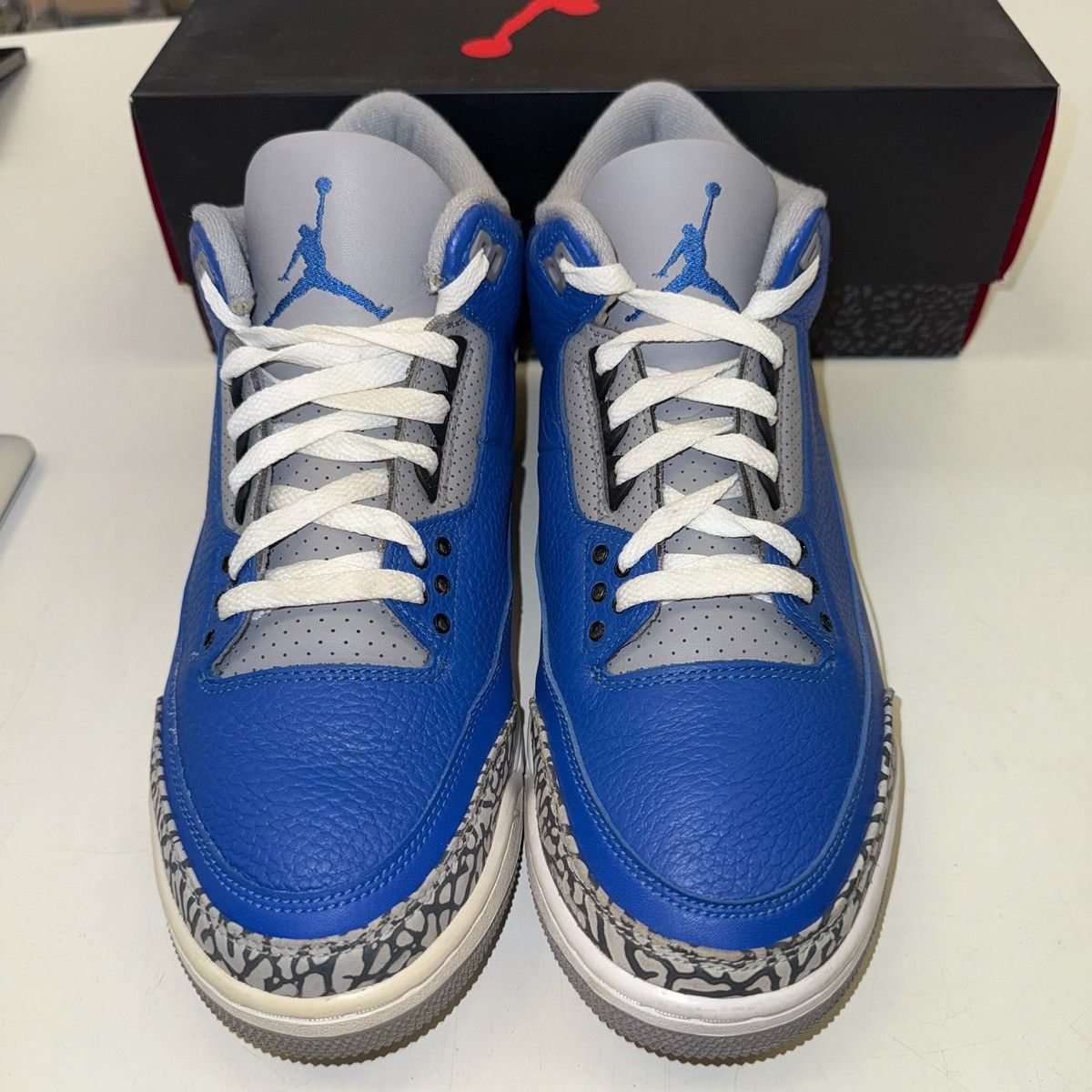 Jordan Brand × Nike Size 10 - Jordan 3 Retro Varsity Royal 2020 Size US 10 / EU 43 - 4 Thumbnail