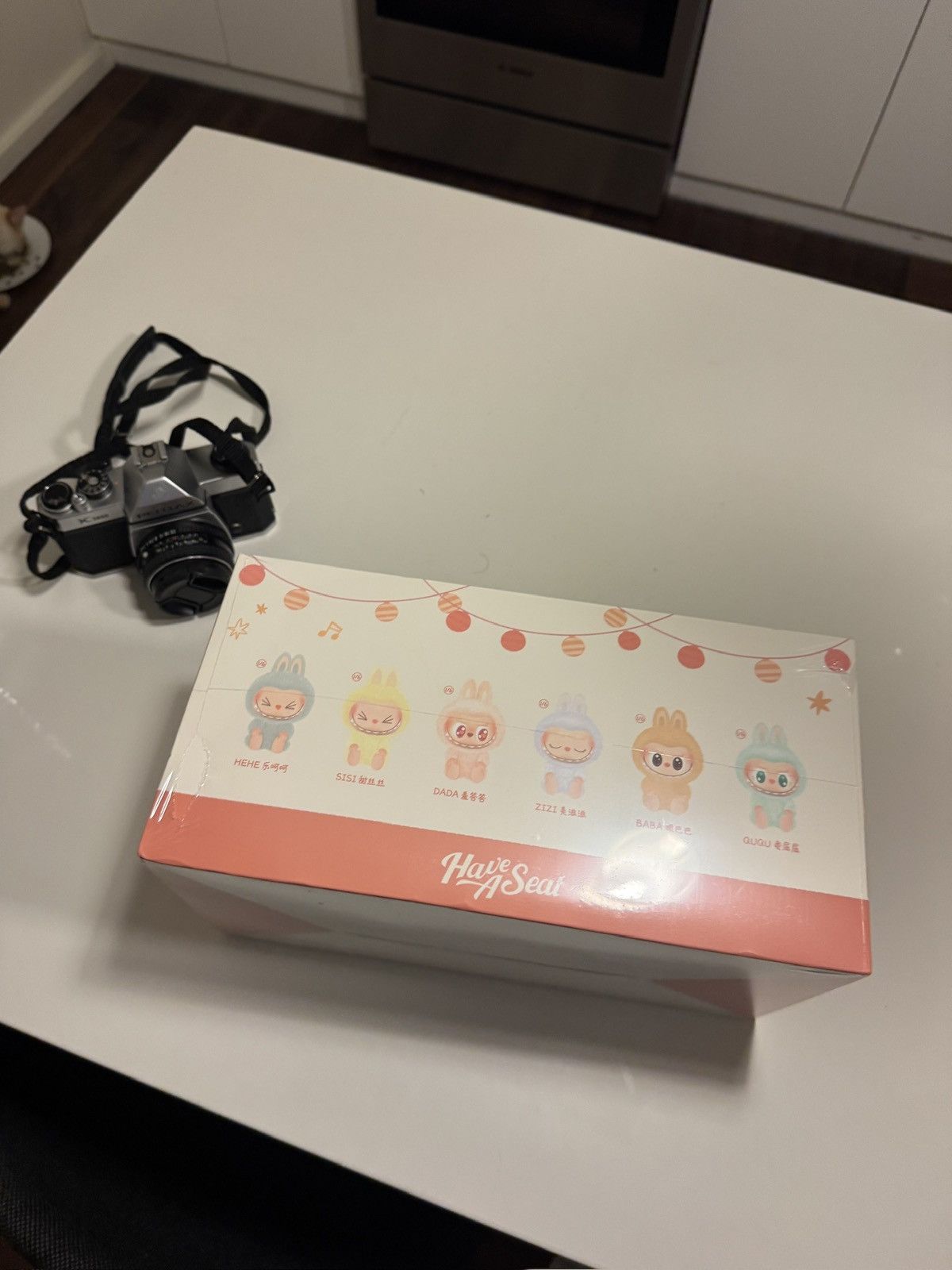 POP MART Labubu (Authentic) Have a Seat Blind Box (Brand New) Size ONE SIZE - 2 Thumbnail