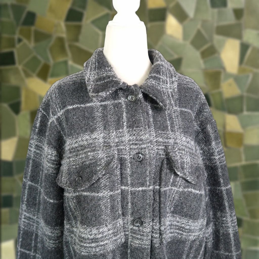 Banana Republic Banana Republic Shacket Plaid Wool Blend Charcoal Grey Womens M Shirt Jacket Button Front Casual Fall Winter Size M / US 6-8 / IT 42-44 - 1 Thumbnail