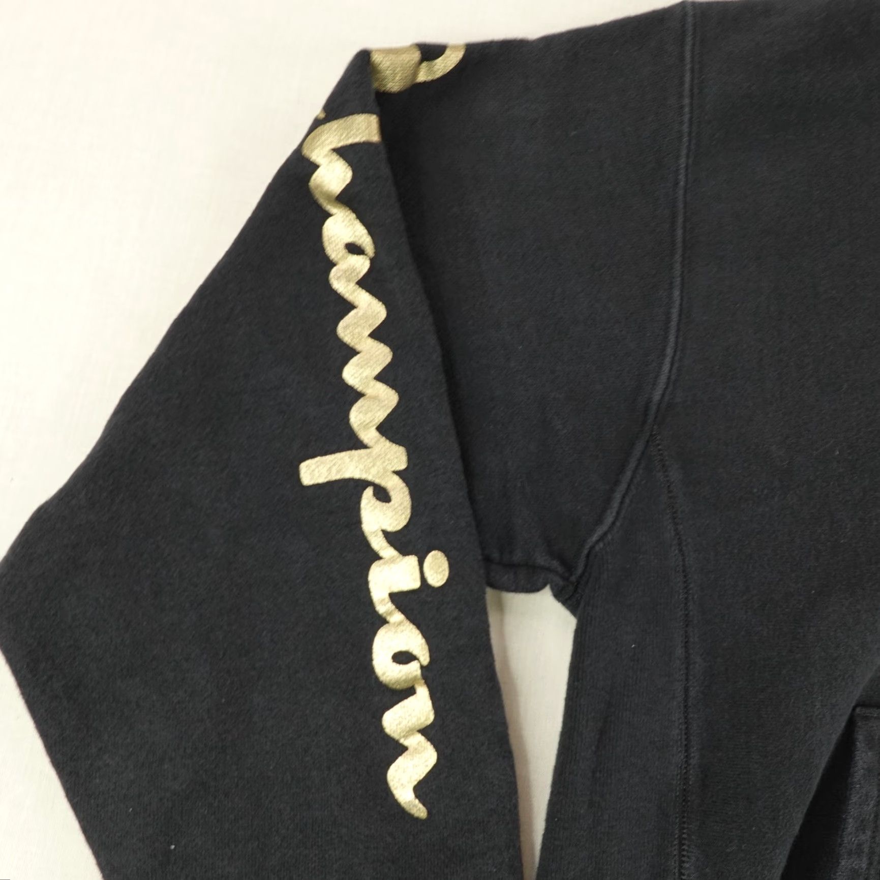 Champion VINTAGE Champion Hoodie Mens Medium Black Gold Reverse Weave Full Zip Sweatshirt Jacket Size US M / EU 48-50 / 2 - 4 Thumbnail