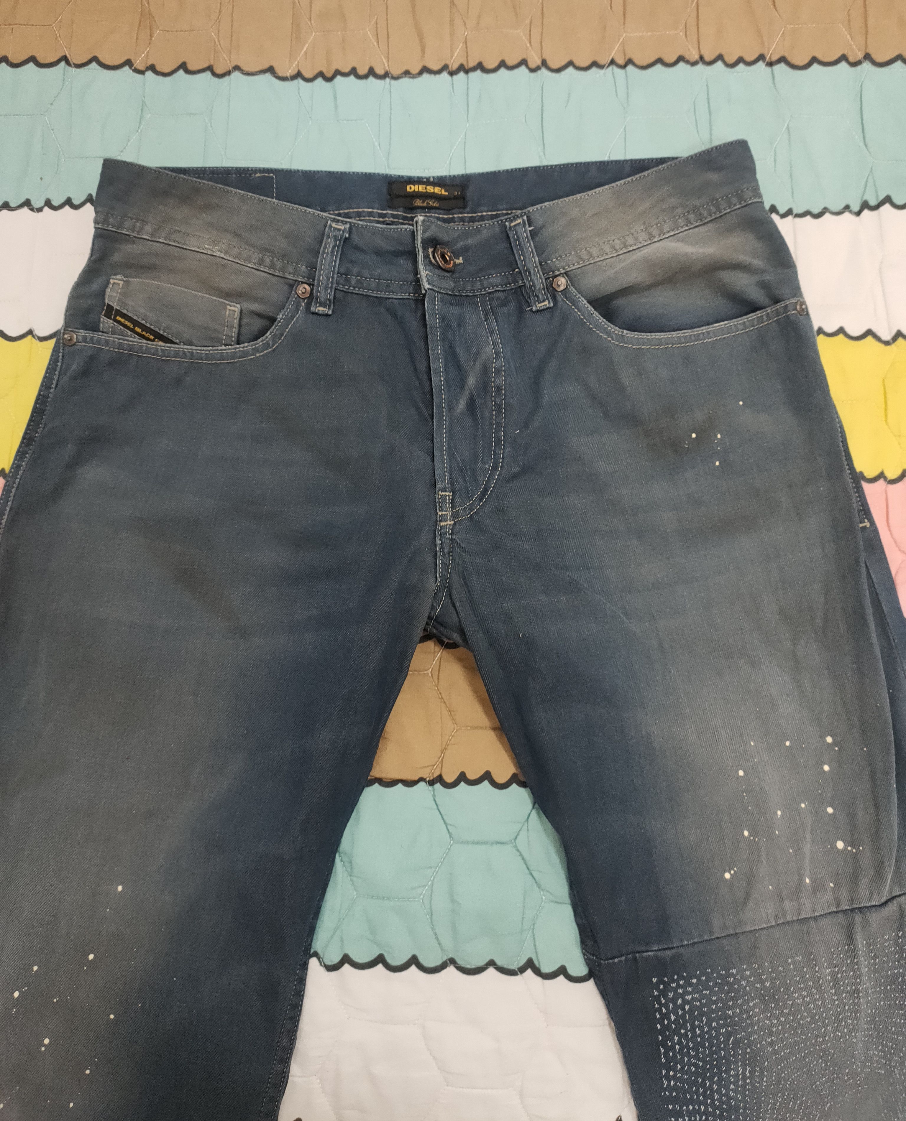 Diesel Black Gold 🔥Diesel Black Gold Paint Splatter 3 Quarter Custom🔥 Size US 33 - 2 Thumbnail