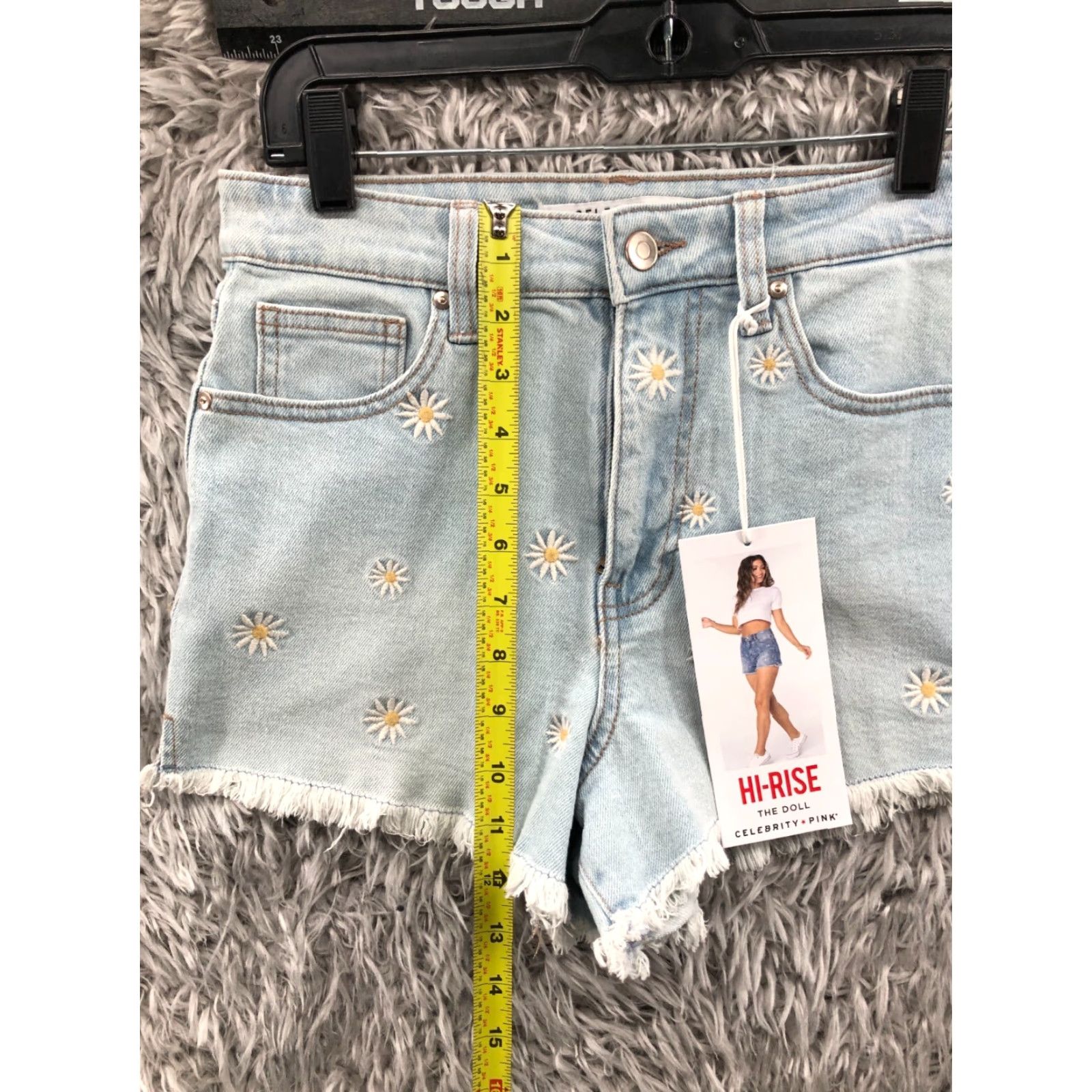 Vintage VINTAGE Celebrity Pink The Doll High Rise Shorts Juniors Size 5 Blue Light Wash Denim 5-Pocket Design Women Girls Mens Size 27" / US 4 / IT 40 - 3 Thumbnail