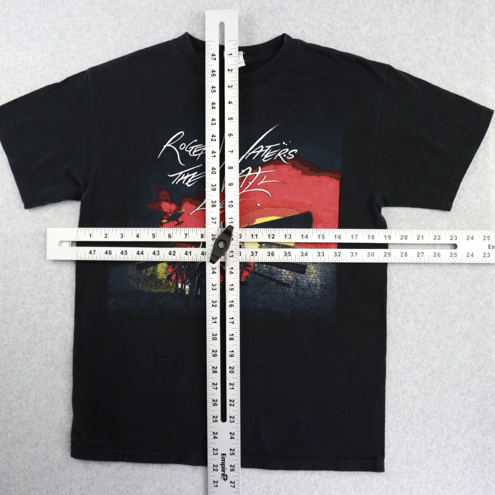 Vintage Pink Floyd Roger Waters Shirt Size Medium The Wall Live 2012 Concert Band Size US M / EU 48-50 / 2 - 4 Thumbnail