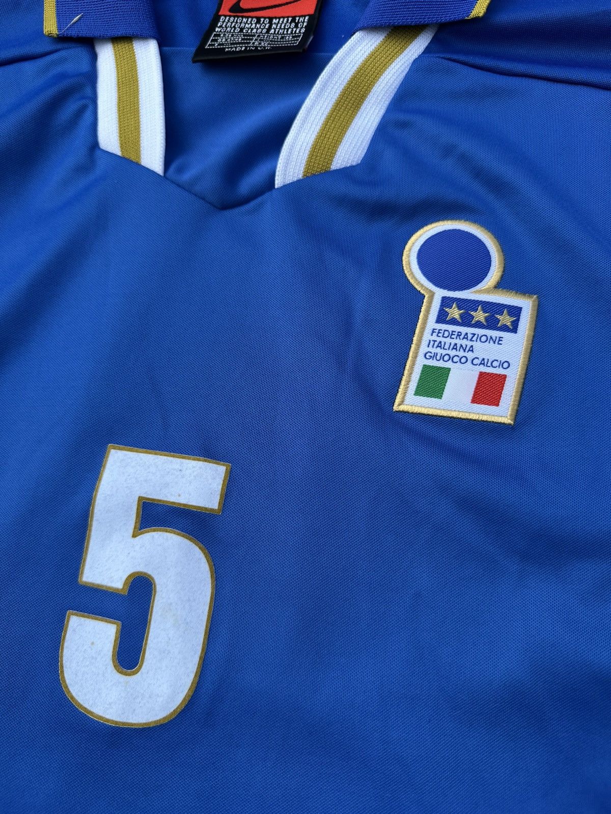 Vintage Vintage Jersey Nike Italy 96-97 #5 Alessandro Costacurta Size US XXL / EU 58 / 5 - 7 Thumbnail