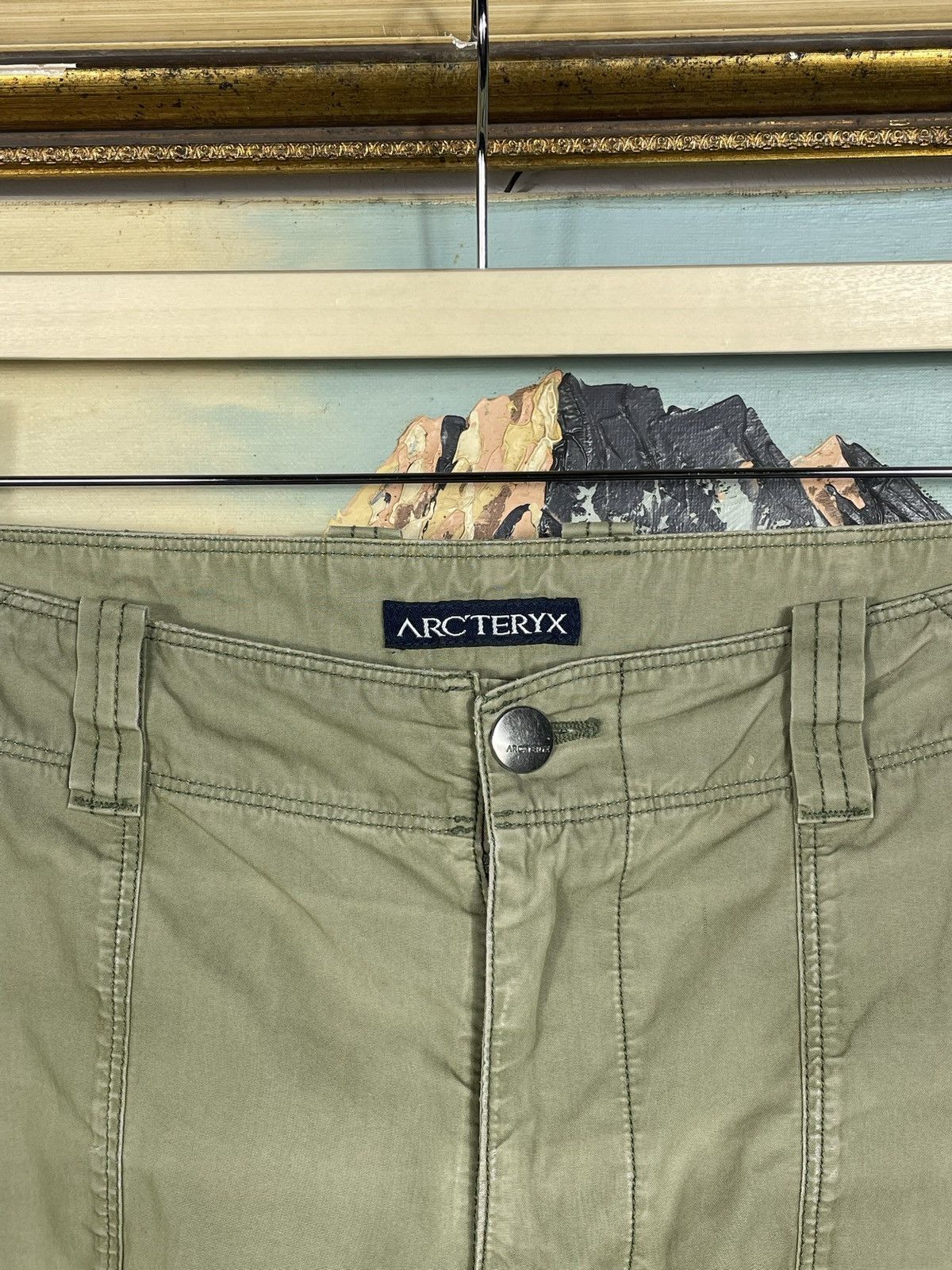 Arc'teryx × Vintage Arc’teryx vintage green khaki cargo trousers pants gorpcore Size 30" / US 8 / IT 44 - 6 Thumbnail