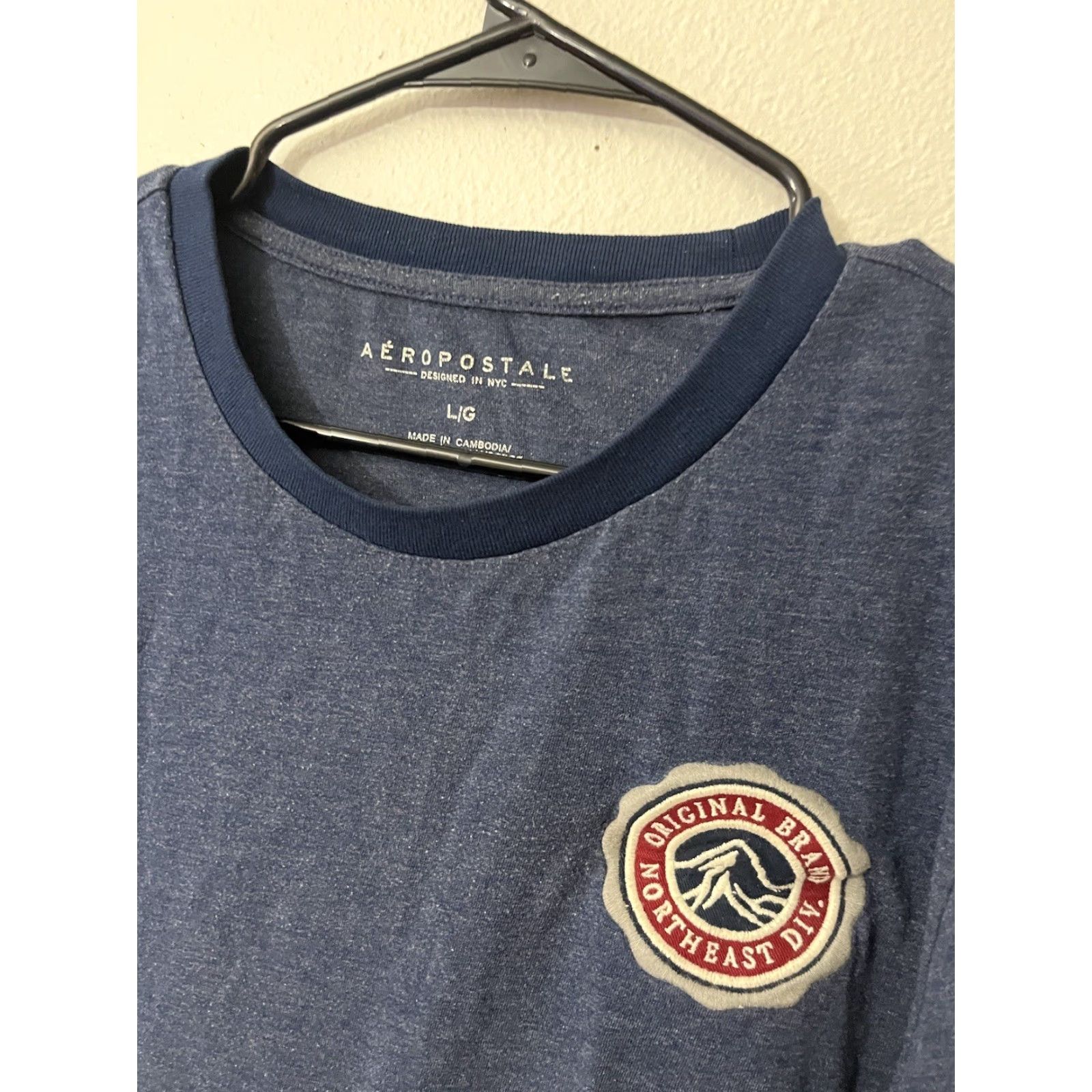 Aeropostale VINTAGE Aeropostale Graphic Tee Long Sleeve Shirt Mens Large Blue Casual Size US L / EU 52-54 / 3 - 3 Thumbnail
