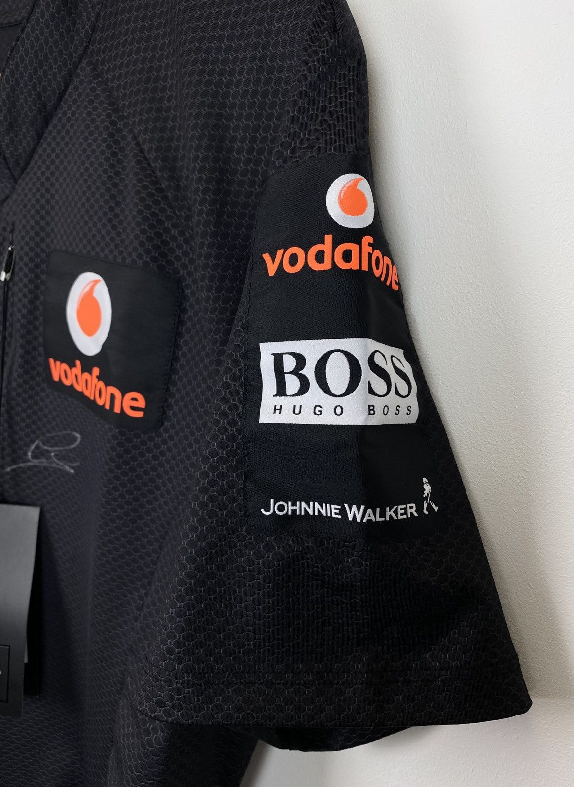 Formula 1 Mercedes-Benz Vodafone Formula One F1 Racing Jersey T-Shirt Size US XL / EU 56 / 4 - 10 Thumbnail