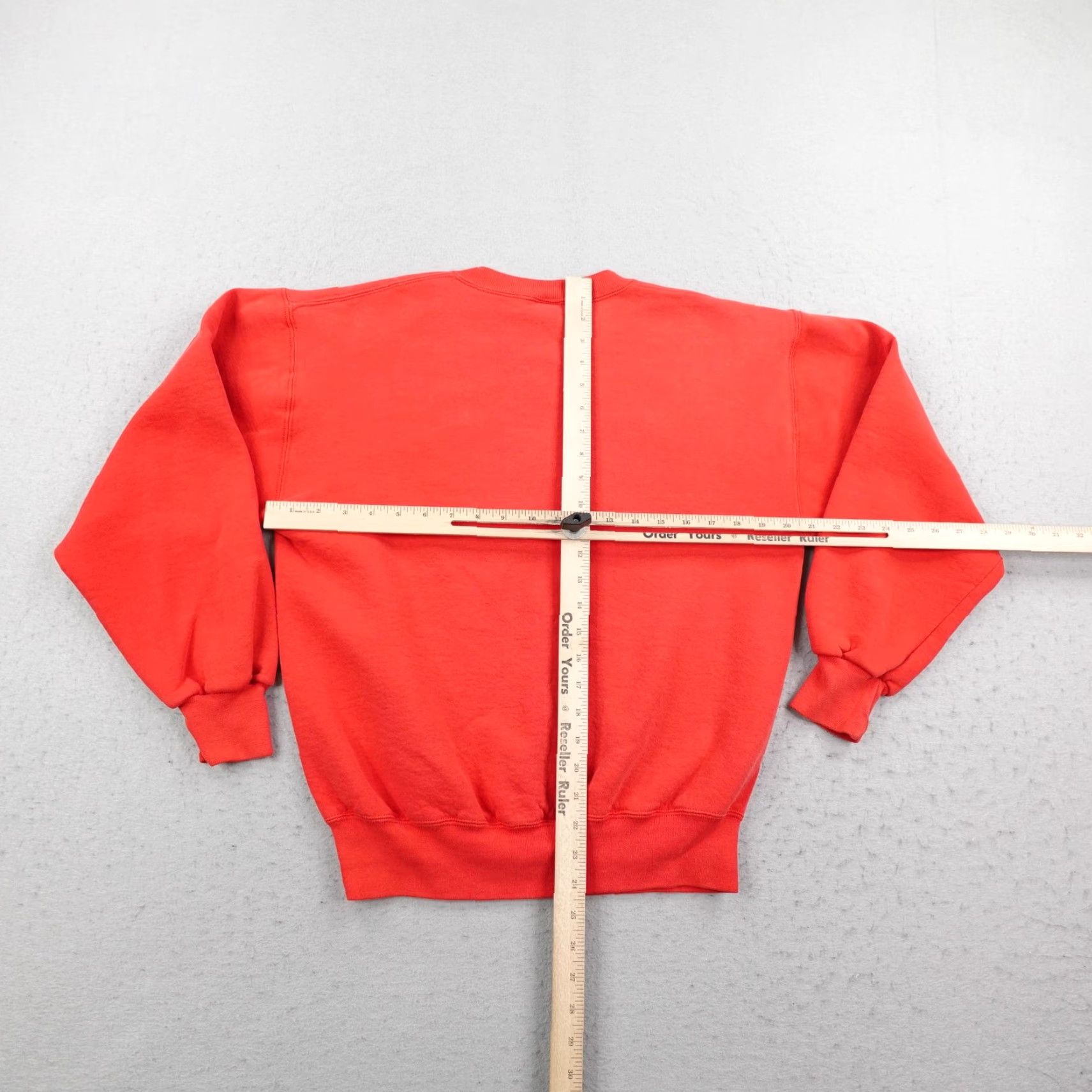 Russell Athletic VINTAGE Russell Athletic Sweatshirt M Red 90s Concours of Elegance Logo Graphic Print Mens Shirt Pullover Fabric Cotton Polyester Fleece Size US M / EU 48-50 / 2 - 7 Thumbnail