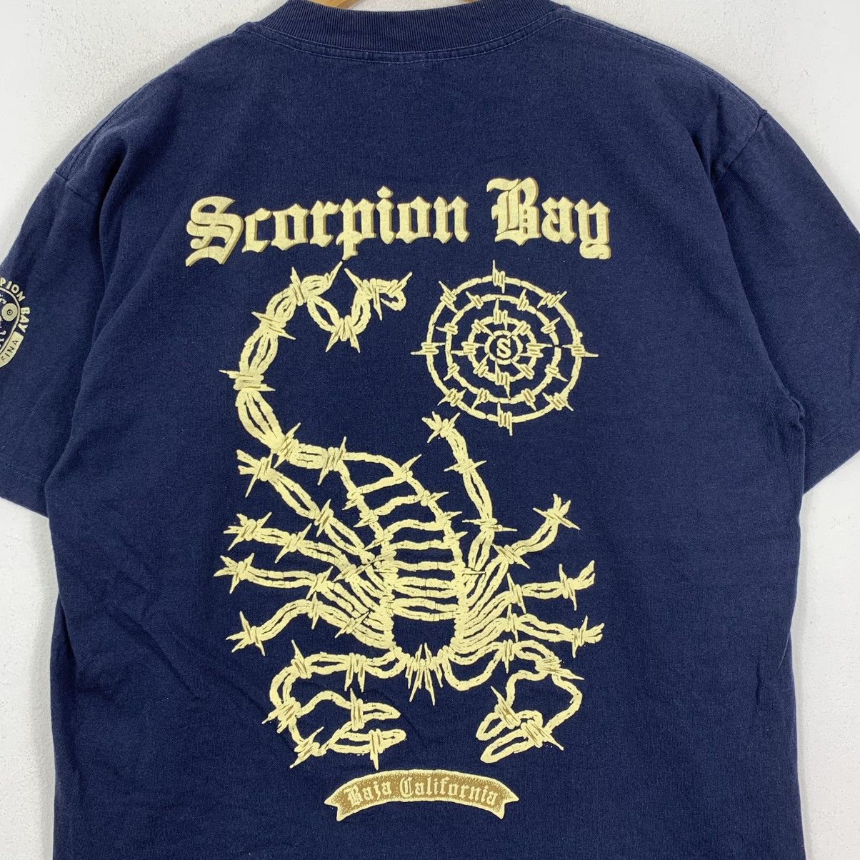 Vintage Vintage 90s SCORPION BAY SURF Usa Back Hit Tshirt Size US L / EU 52-54 / 3 - 3 Thumbnail