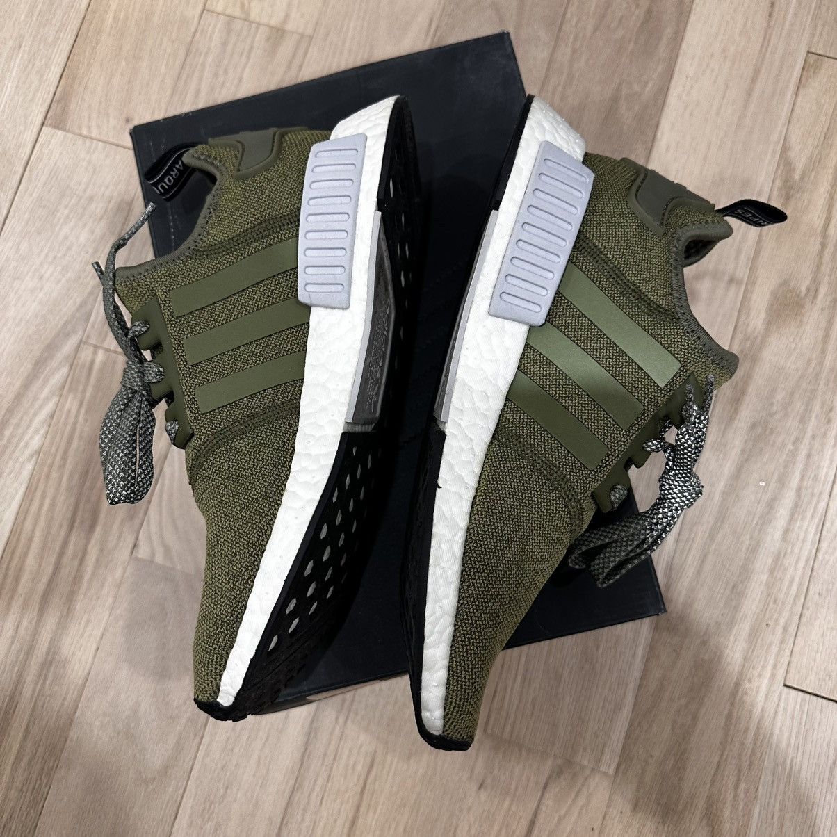 Adidas Adidas NMD R1 Size US 7.5 / EU 40-41 - 3 Thumbnail