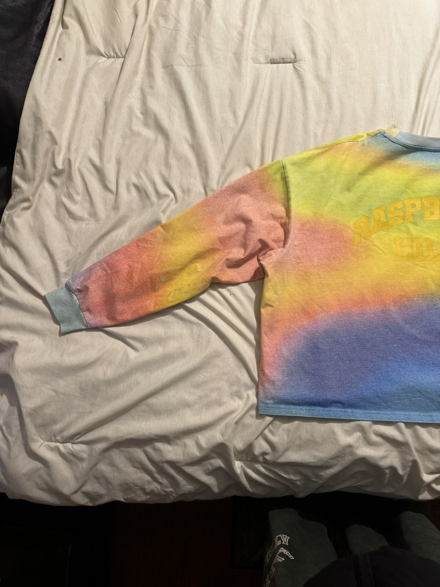 The GV Gallery GV Gallery Ben & Jerry’s Raspberry Hills Longsleeve Size US XL / EU 56 / 4 - 4 Thumbnail