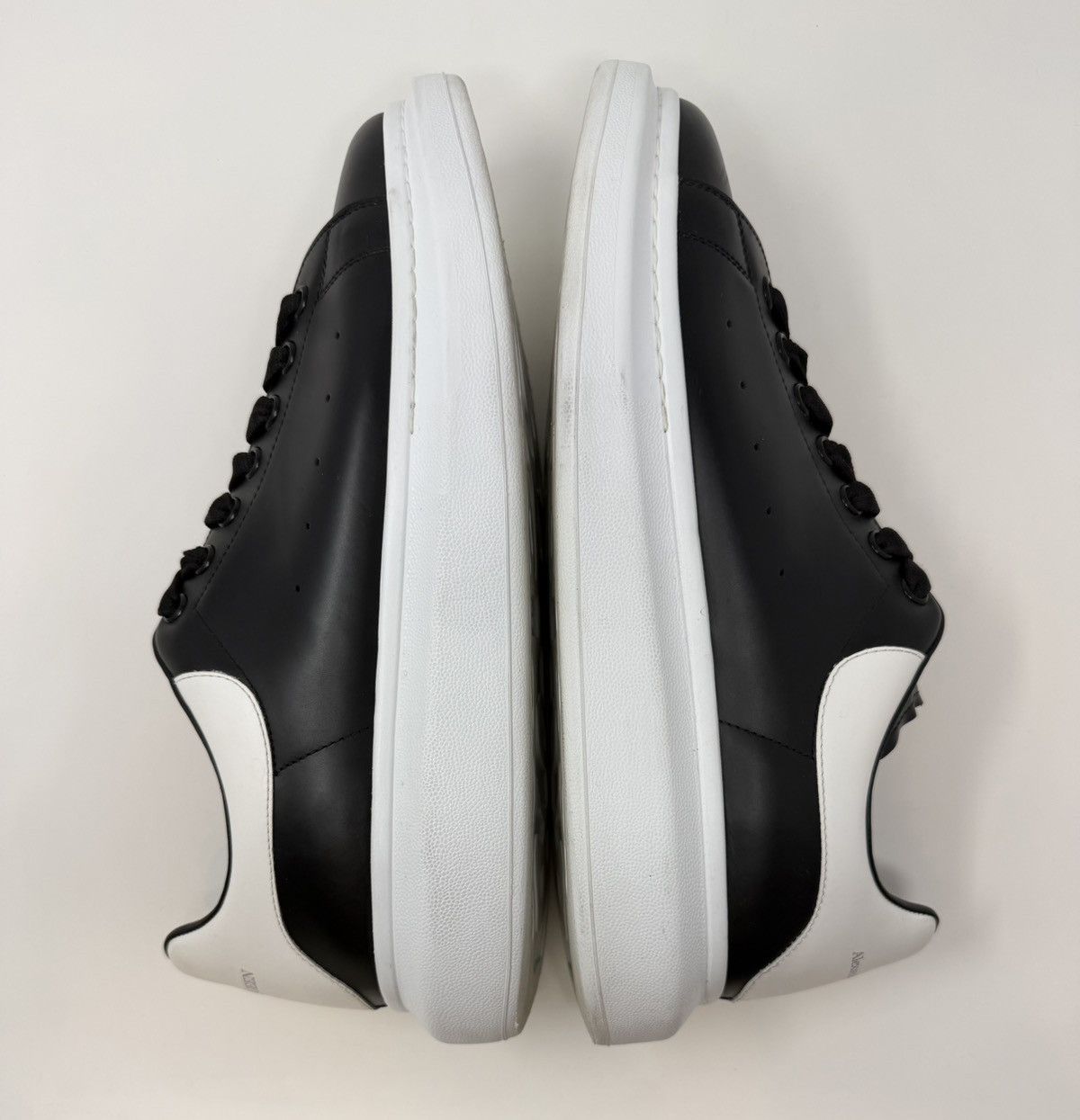 Alexander McQueen Alexander McQueen Oversized Sneaker Black/White Size US 14 / EU 47 - 3 Thumbnail
