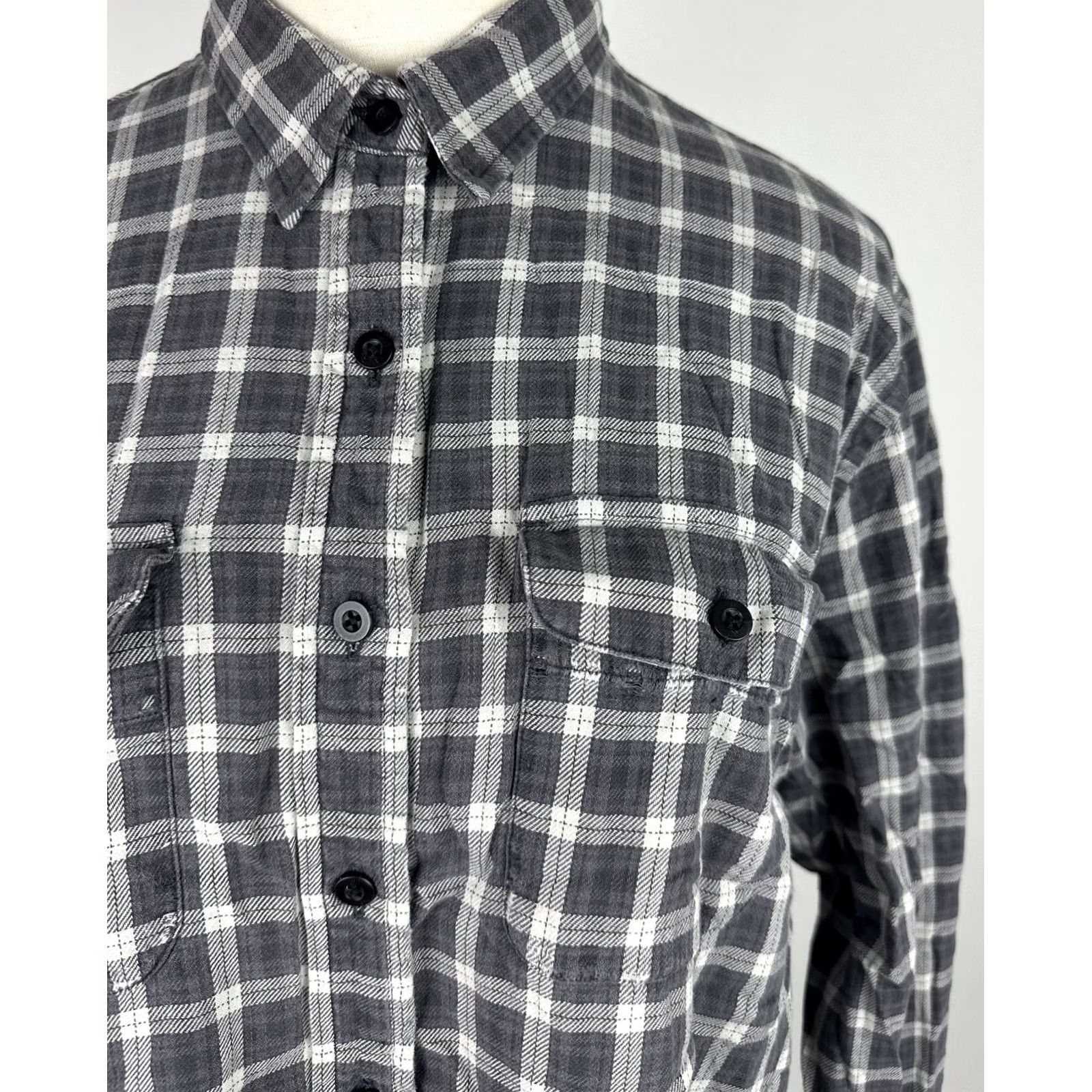 Lands' End VINTAGE Lands' End Shirt Womens M Gray Plaid Button-Up 90s Casual Womens Size M / US 6-8 / IT 42-44 - 3 Thumbnail