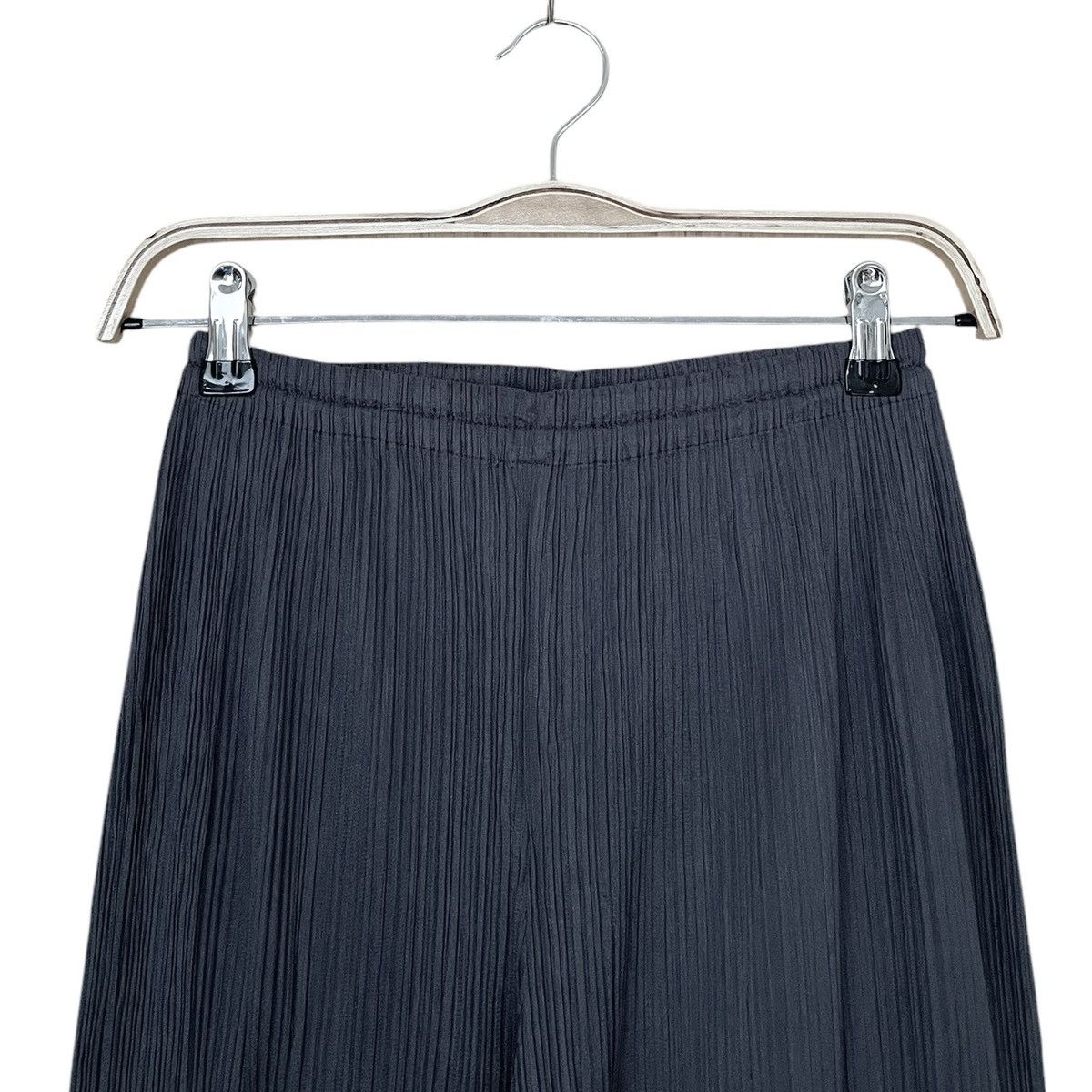 Pleats Please Issey Miyake Vintage Japanese Brand Pleats Please Pants 1990s Size US 26 / EU 42 - 4 Thumbnail