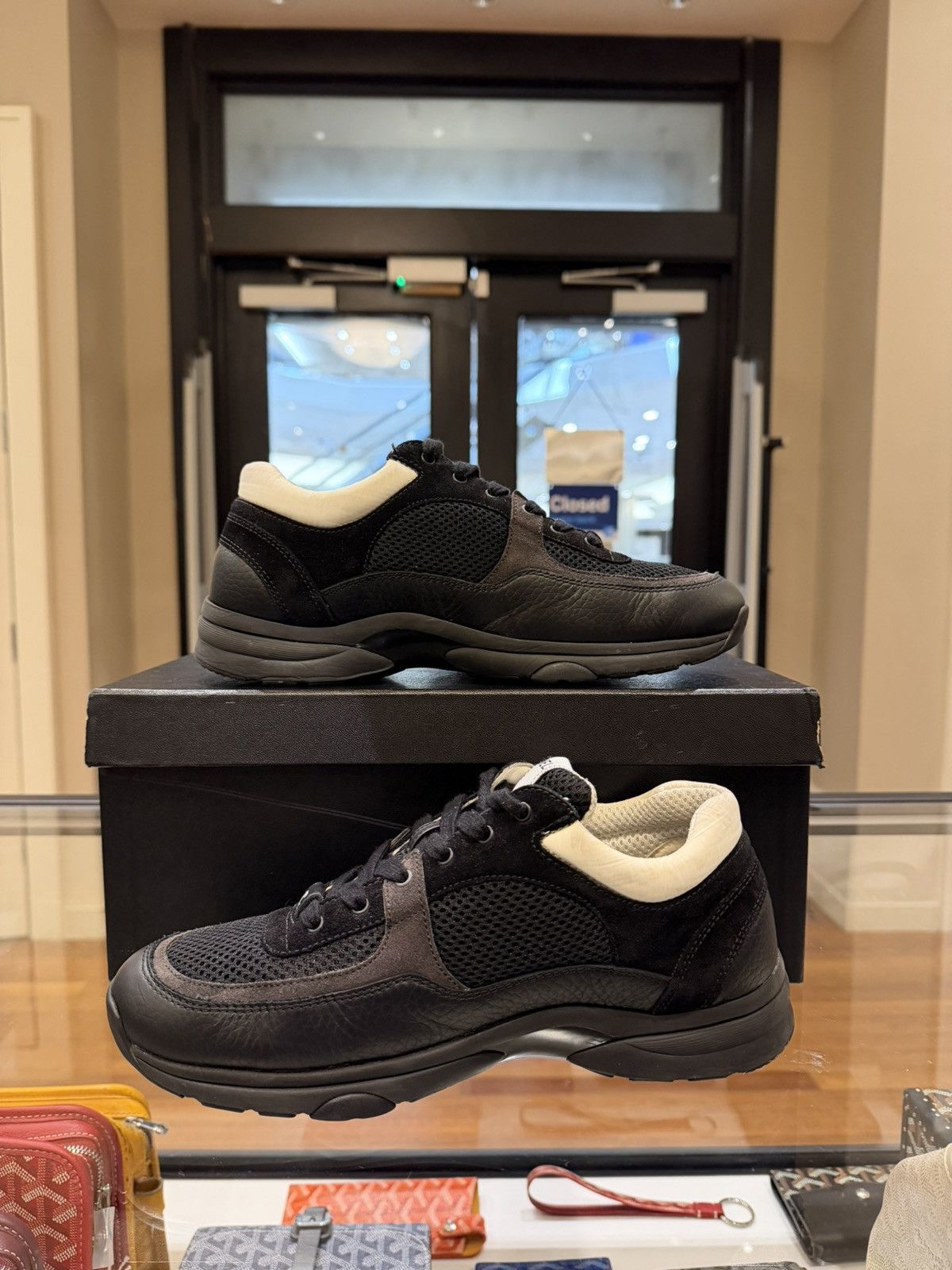 Chanel Chanel Suede Trainer - Black White Size US 7 / EU 40 - 2 Thumbnail
