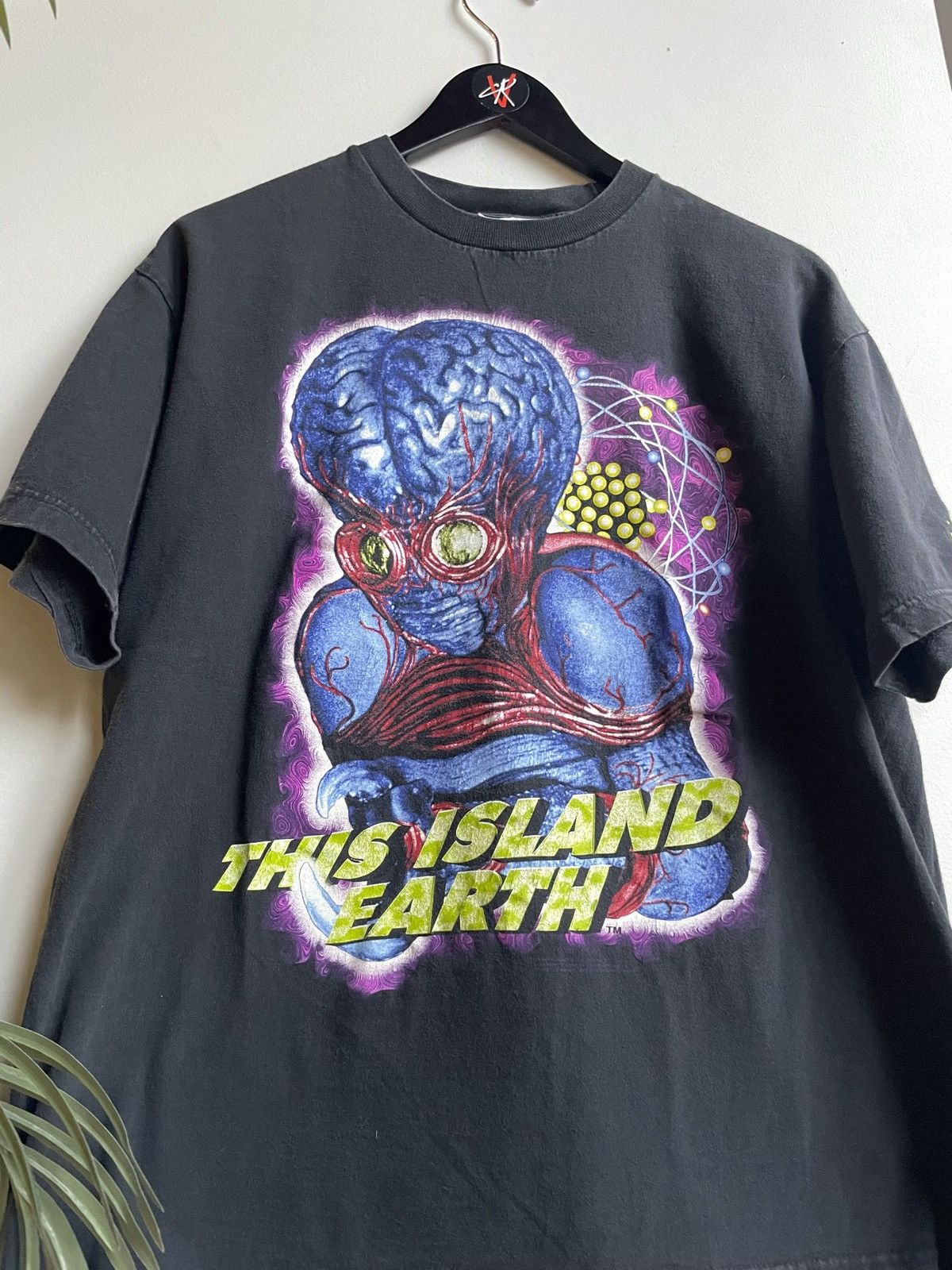 Universal Studios Vintage 1997 Universal Studios Monsters Alien T Shirt Size US L / EU 52-54 / 3 - 4 Thumbnail