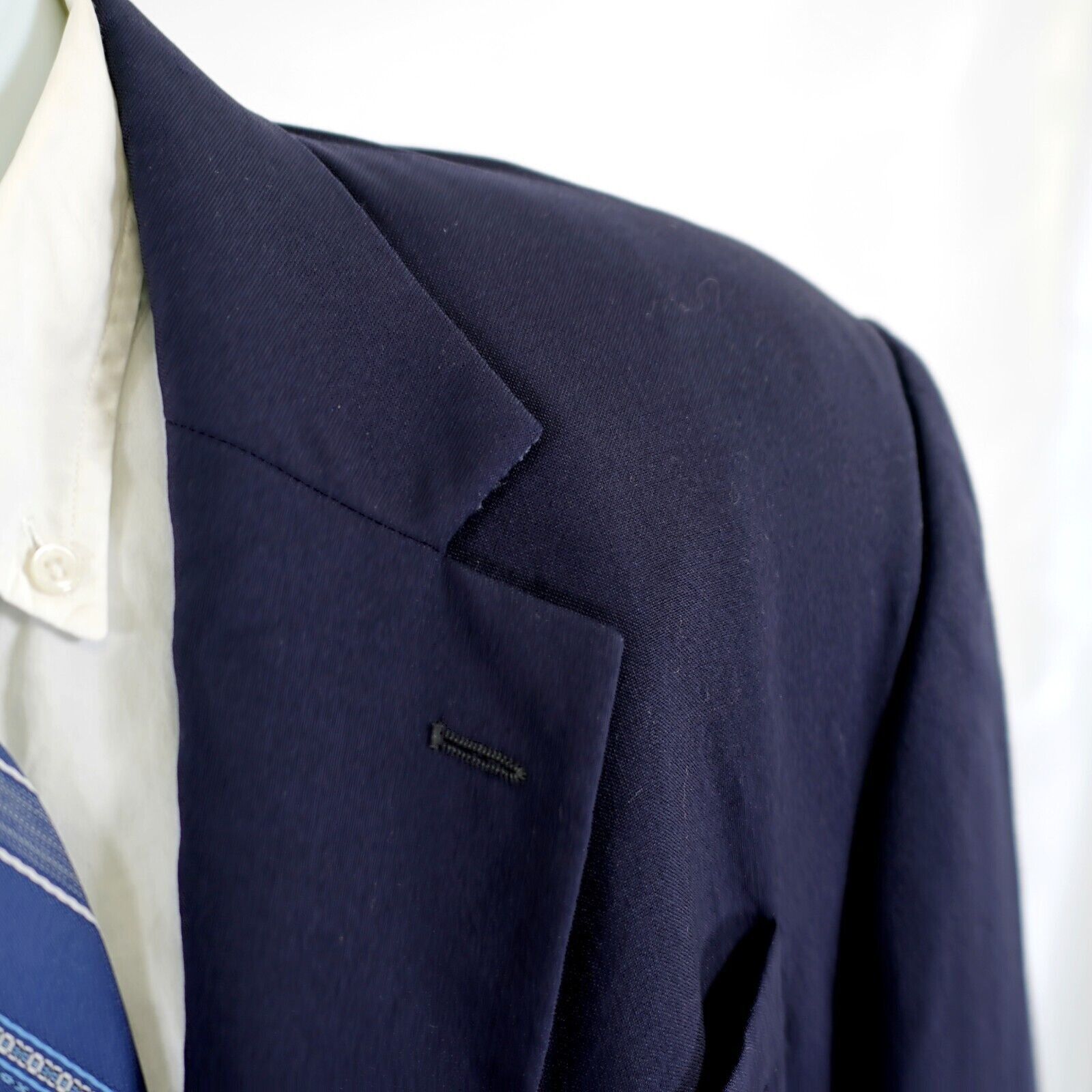 Oscar De La Renta Oscar De La Renta Blue Wool 2 Bronze Button Blazer 42L / Sli Size 38R - 2 Thumbnail