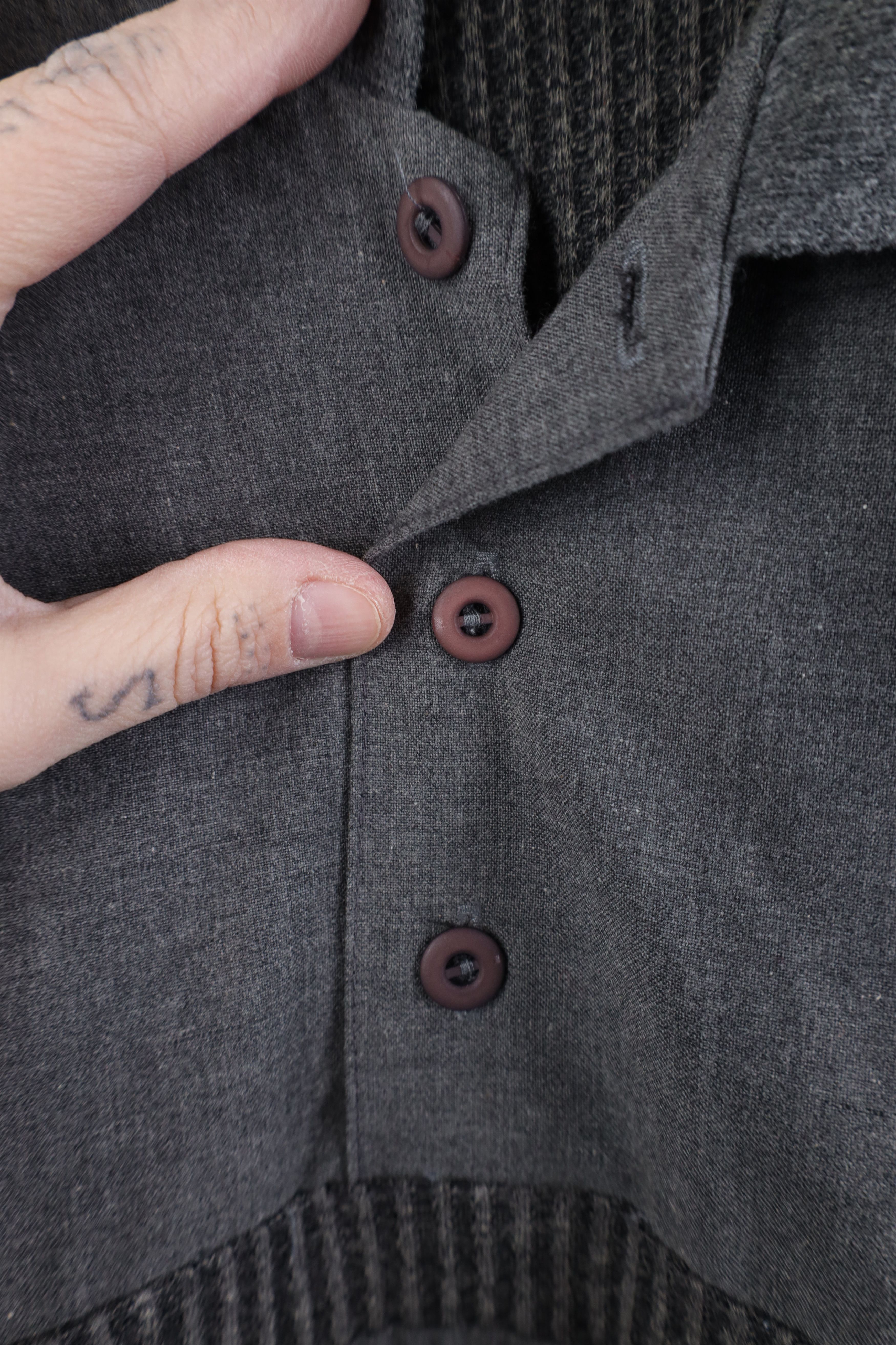 Vintage Vintage 90s Streetwear Chambray Ribbed Knit Long Sleeve Polo Size US L / EU 52-54 / 3 - 4 Thumbnail