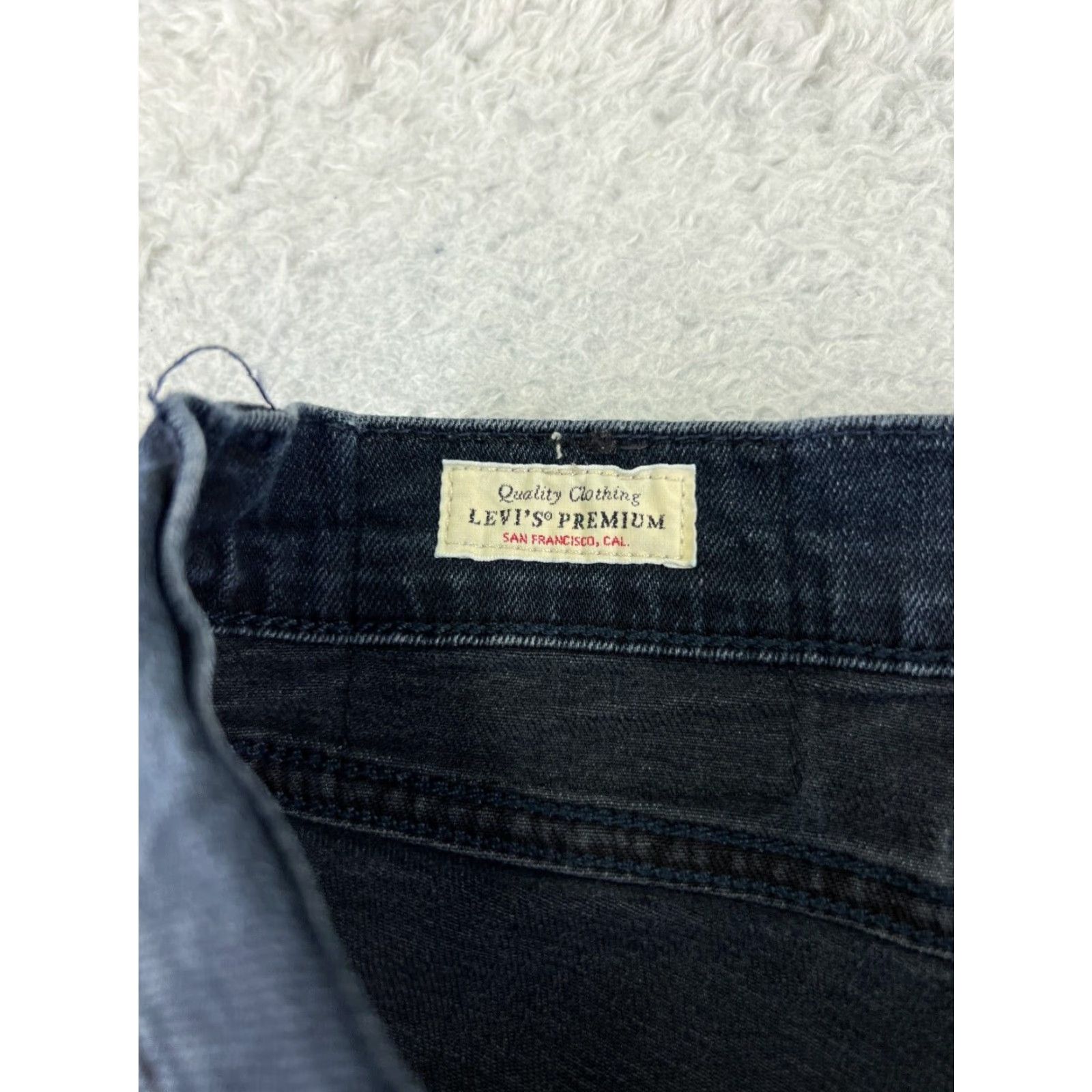 Levi's Levi's Jeans 511 Denim Blue Dark Wash 38 Regular Slim Zip Fly 5-Pocket Mens Size US 38 / EU 54 - 6 Thumbnail