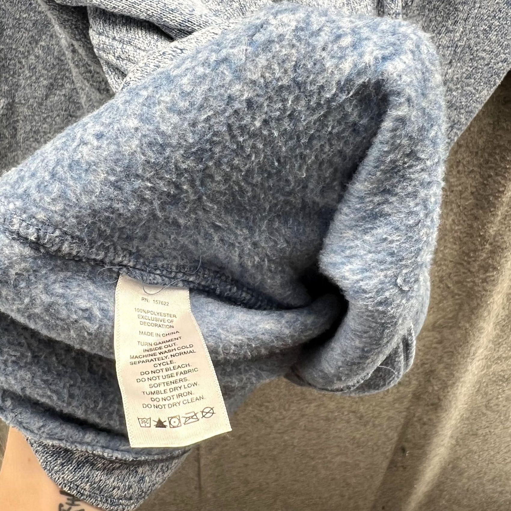 Eddie Bauer VINTAGE Eddie Bauer Sweater Women Large Heather Blue Hoodie Full Zip Jacket Polyester Jacket Regular Fit Hooded Winter Fall Spring 90s Womens Size L / US 10 / IT 46 - 4 Thumbnail