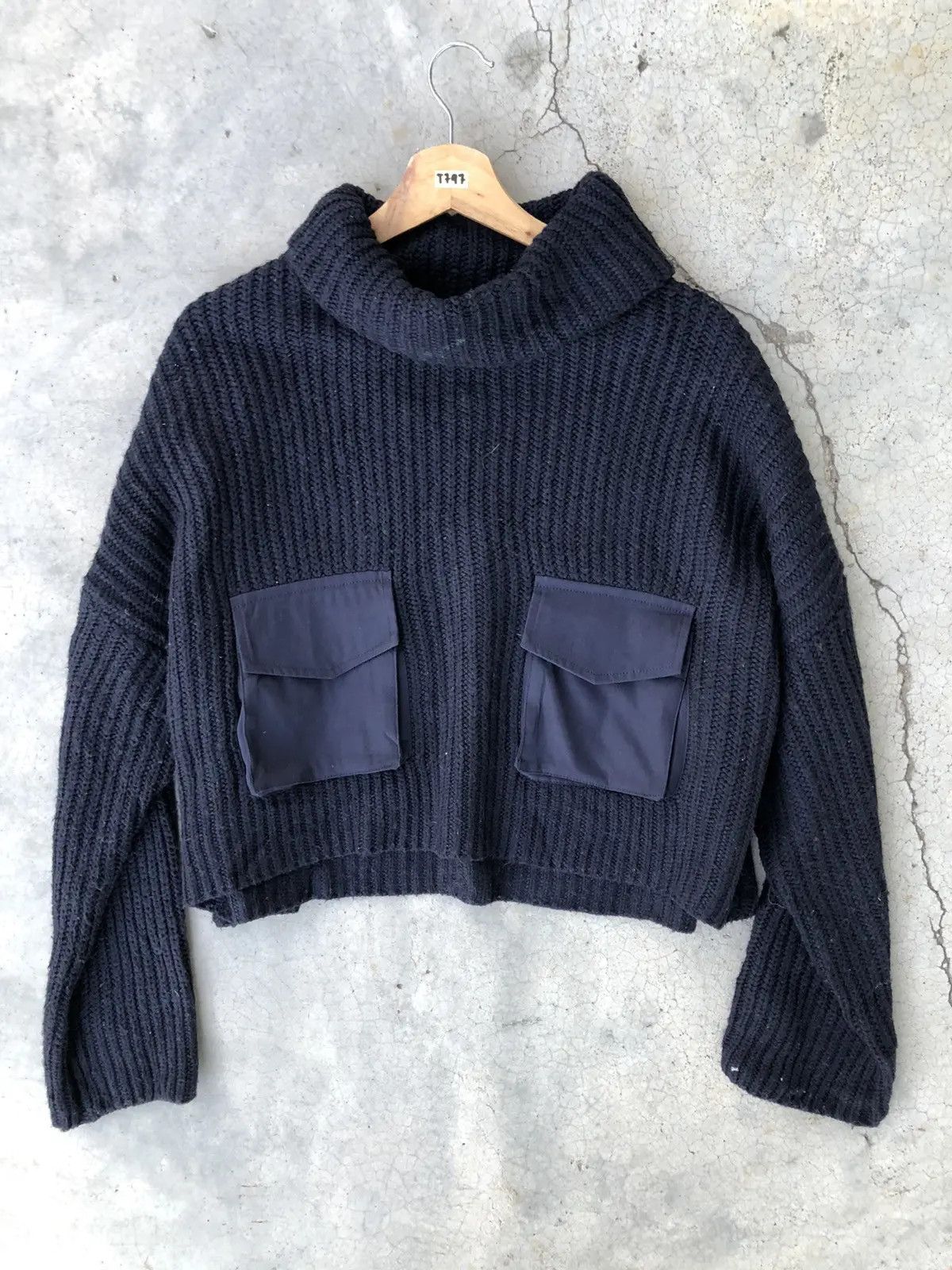 Aran Isles Knitwear × Designer ZARA Turtle Neck Crop Top Baggie Knitted Sweate Size US XXL / EU 58 / 5 - 1 Thumbnail