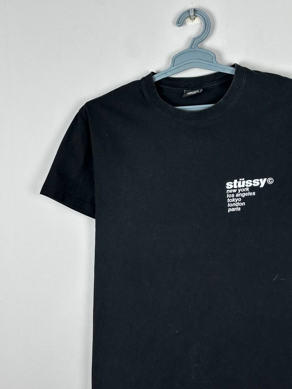 Stussy Vintage Stussy Strawbery Print Big Logo T Shirt Size US M / EU 48-50 / 2 - 4 Thumbnail