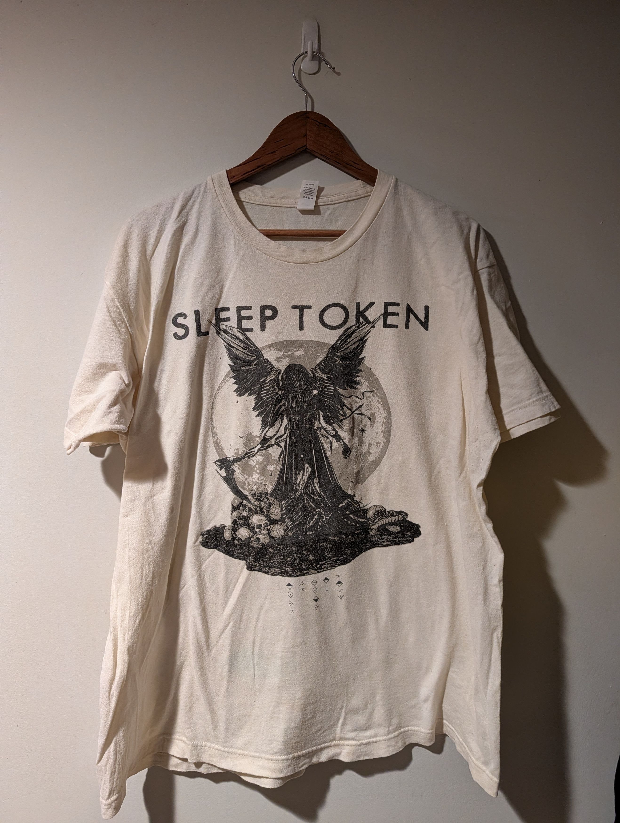 Band Tees Sleep Token Band T-Shirt Metal Rock Music Graphic Tour Merch Size US XL / EU 56 / 4 - 1 Thumbnail