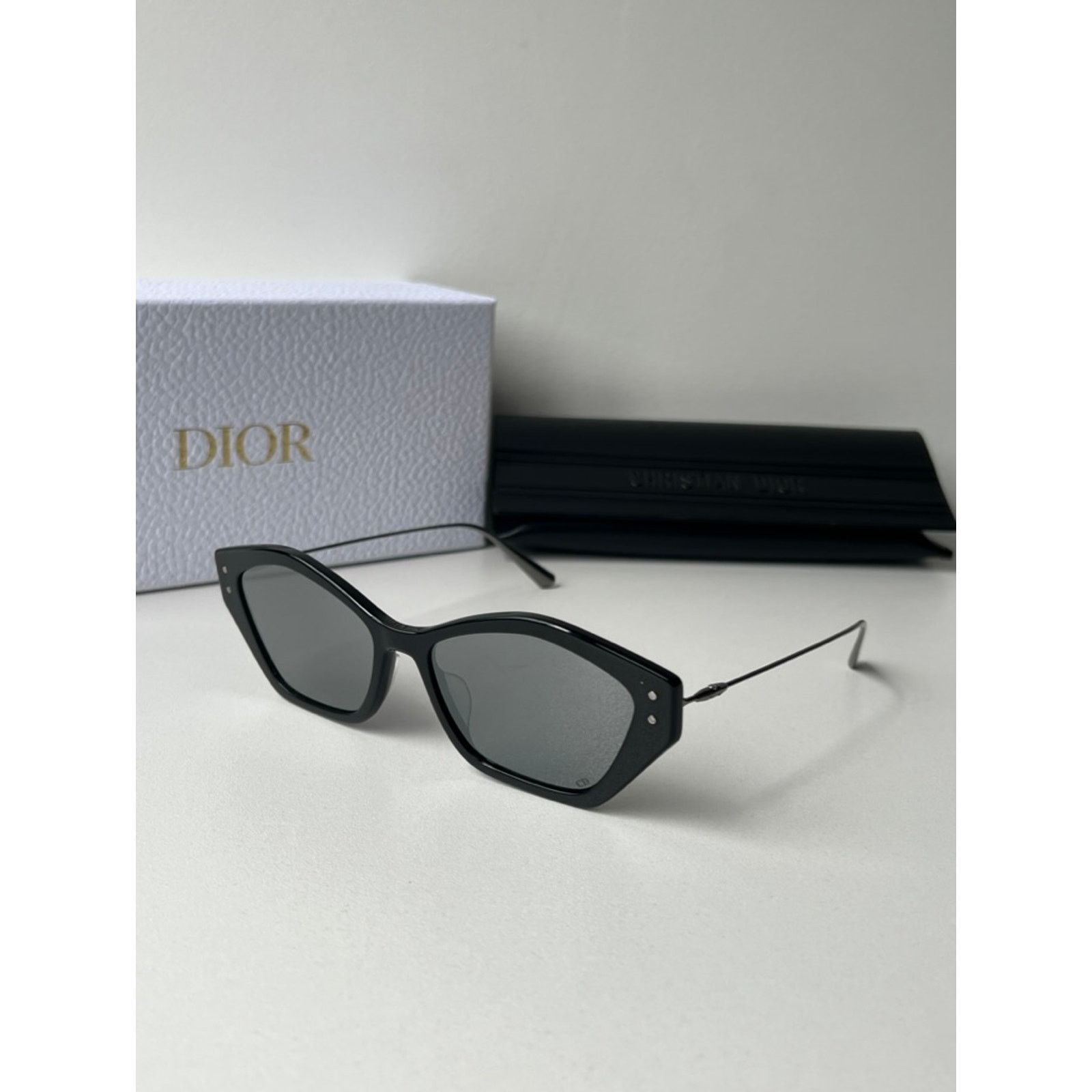 Dior NEW Dior MissDior S1U Sunglasses in Black Silver Mirror Size ONE SIZE - 5 Thumbnail