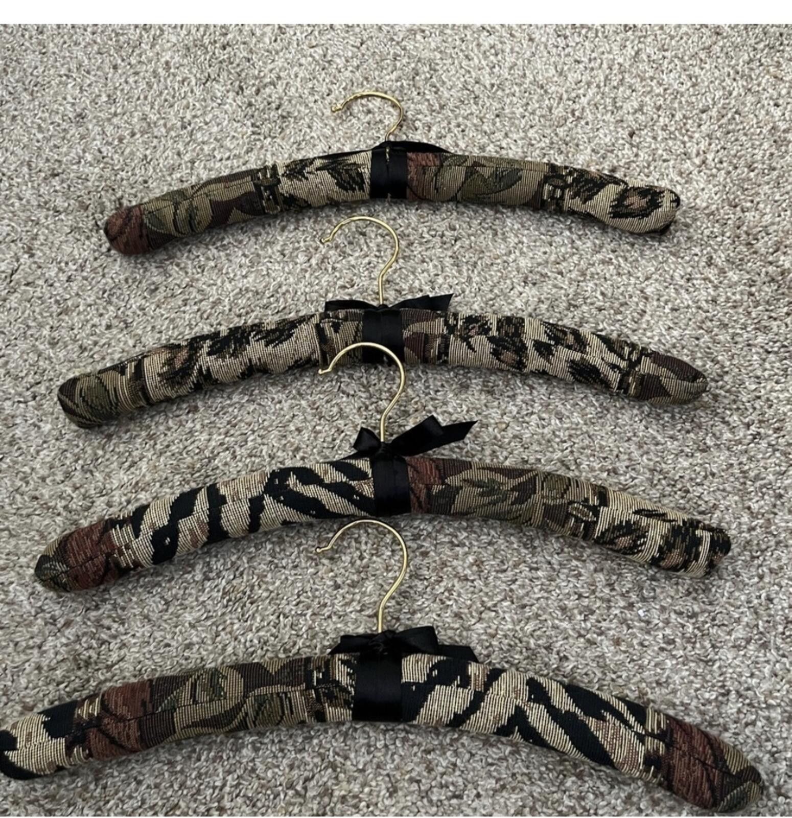 Other (4-hangers) Vintage canvas hangers Size ONE SIZE - 1 Thumbnail