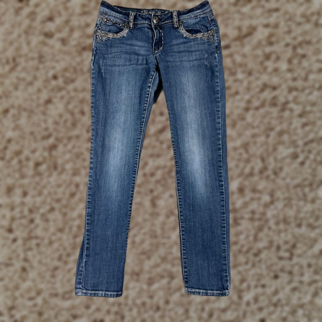 Grace in LA Grace In LA Jeans Womens 11 Blue Denim Low Rise Bling Embroidered Bootcut Stretch Featured Size 32" / US 10 / IT 46 - 1 Thumbnail