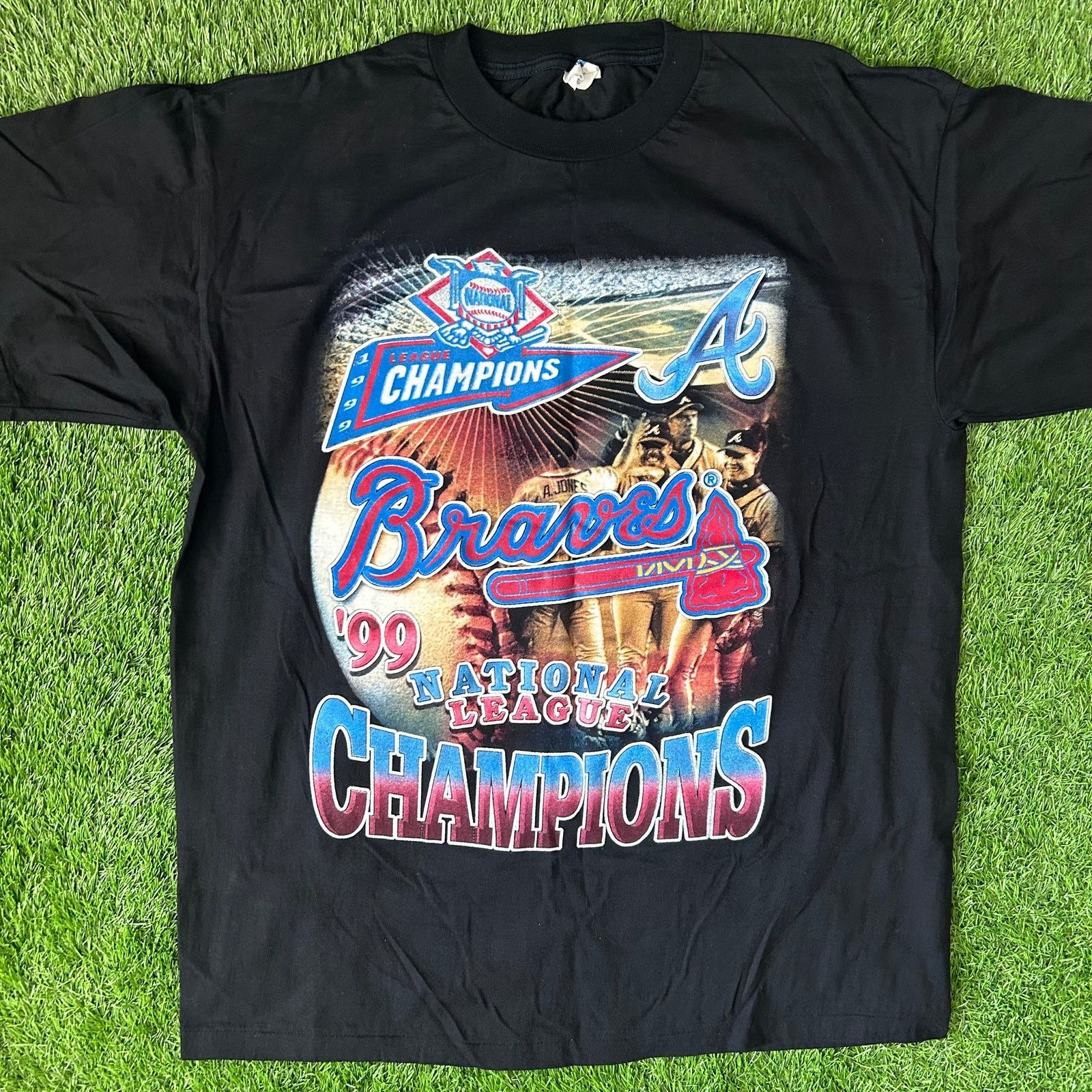 Vintage Vintage Braves Rap Tee Size US L / EU 52-54 / 3 - 1 Thumbnail