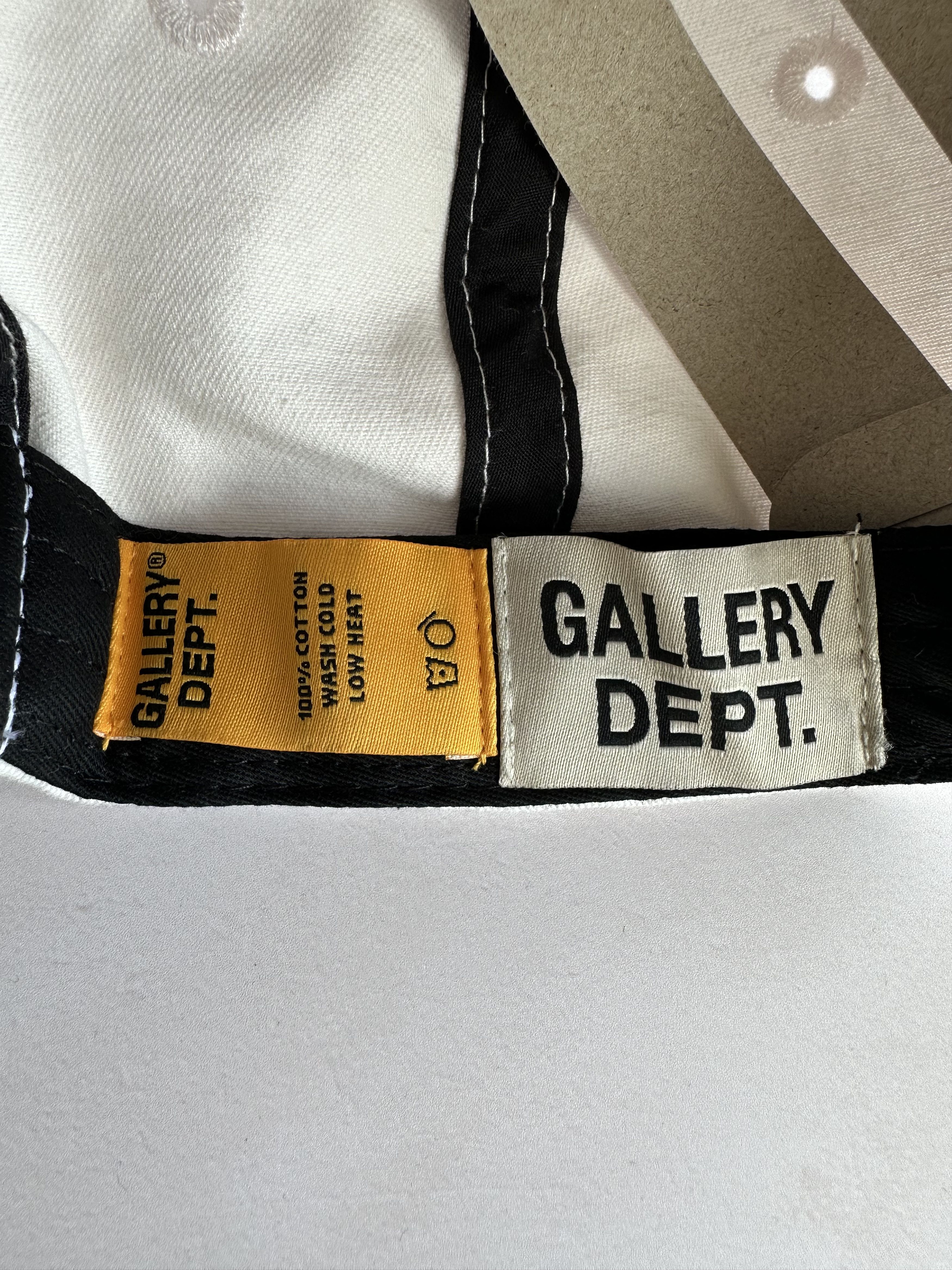 Gallery Dept. Gallery Dept Milk White Embroidered Logo Baseball Cap Size ONE SIZE - 3 Thumbnail