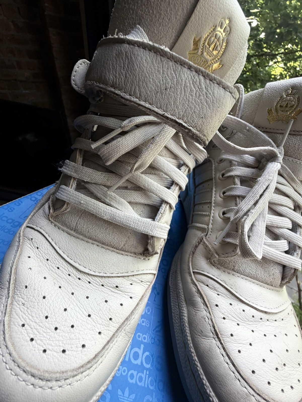 Adidas Adidas Forums 2020 special edition Size US 10.5 / EU 43-44 - 2 Thumbnail