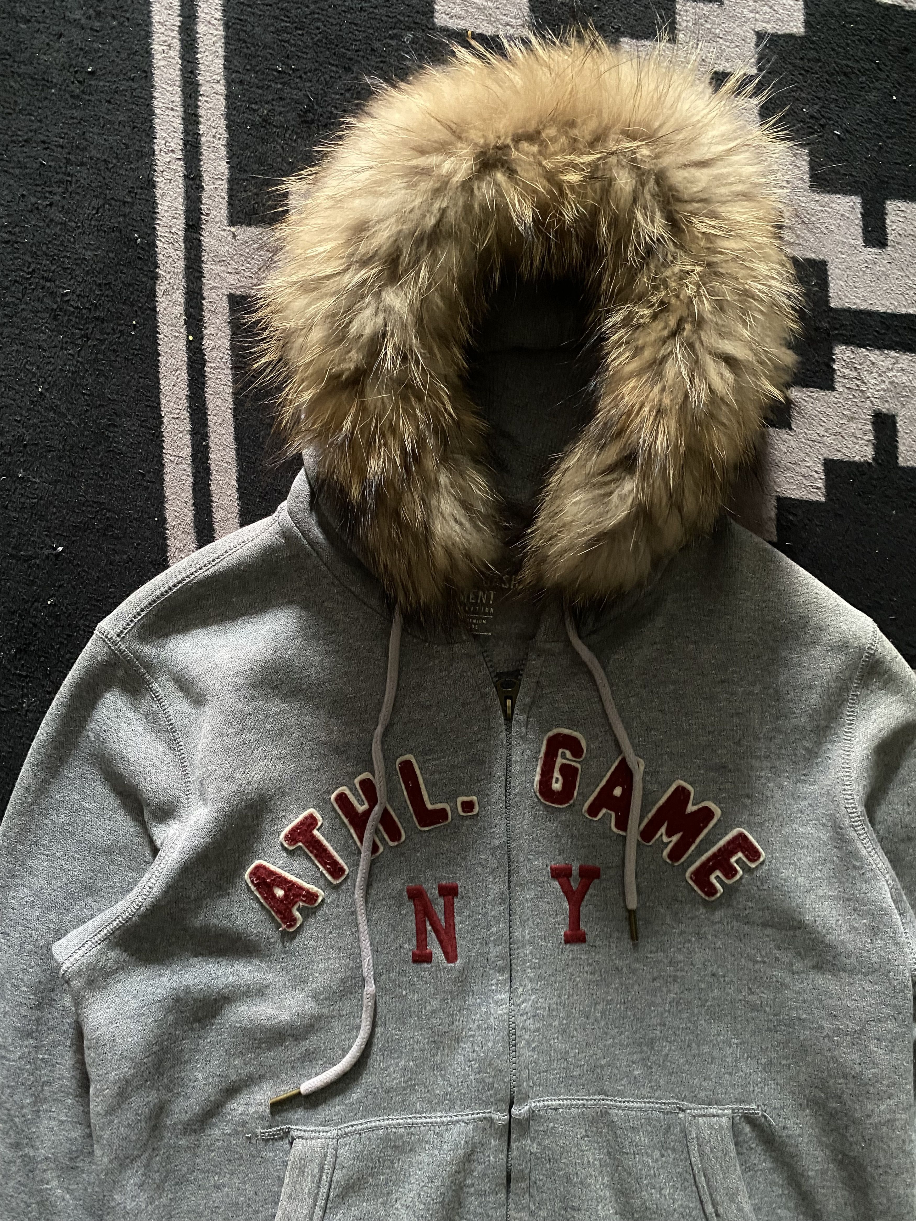 If Six Was Nine × Japanese Brand × Le Grande Bleu (L.G.B.) Japanese Spao faux fur zip hoodie Size US L / EU 52-54 / 3 - 2 Thumbnail