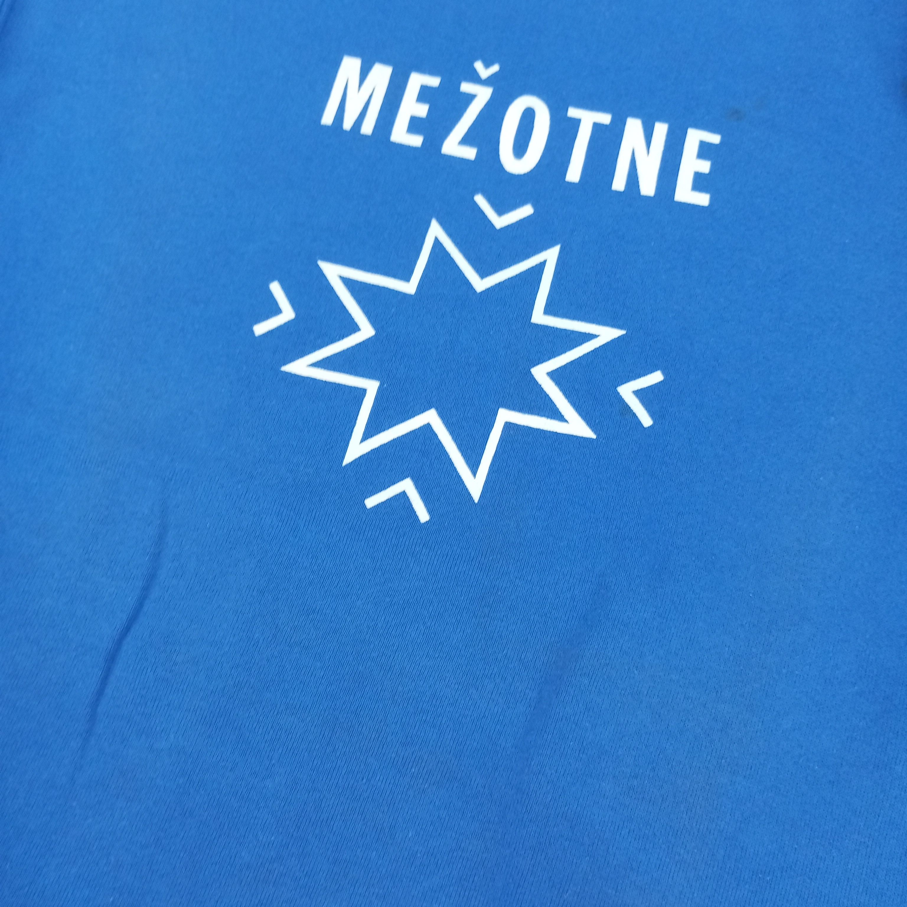 Vintage Mezotne Center Design Style Vintage Sweatshirt Size US S / EU 44-46 / 1 - 12 Thumbnail