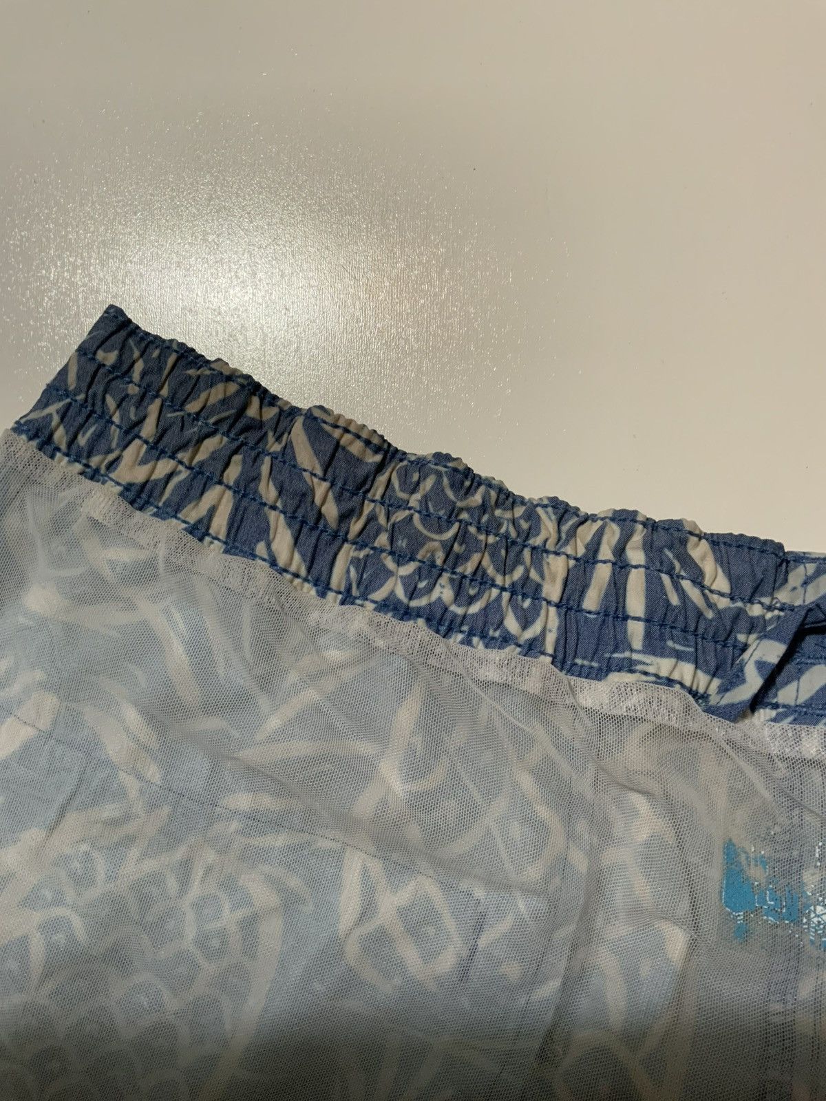 Chubbies Chubbies Faded Blue Pineapple The Thigh Napples 5.5” Shorts Size US 36 / EU 52 - 13 Thumbnail