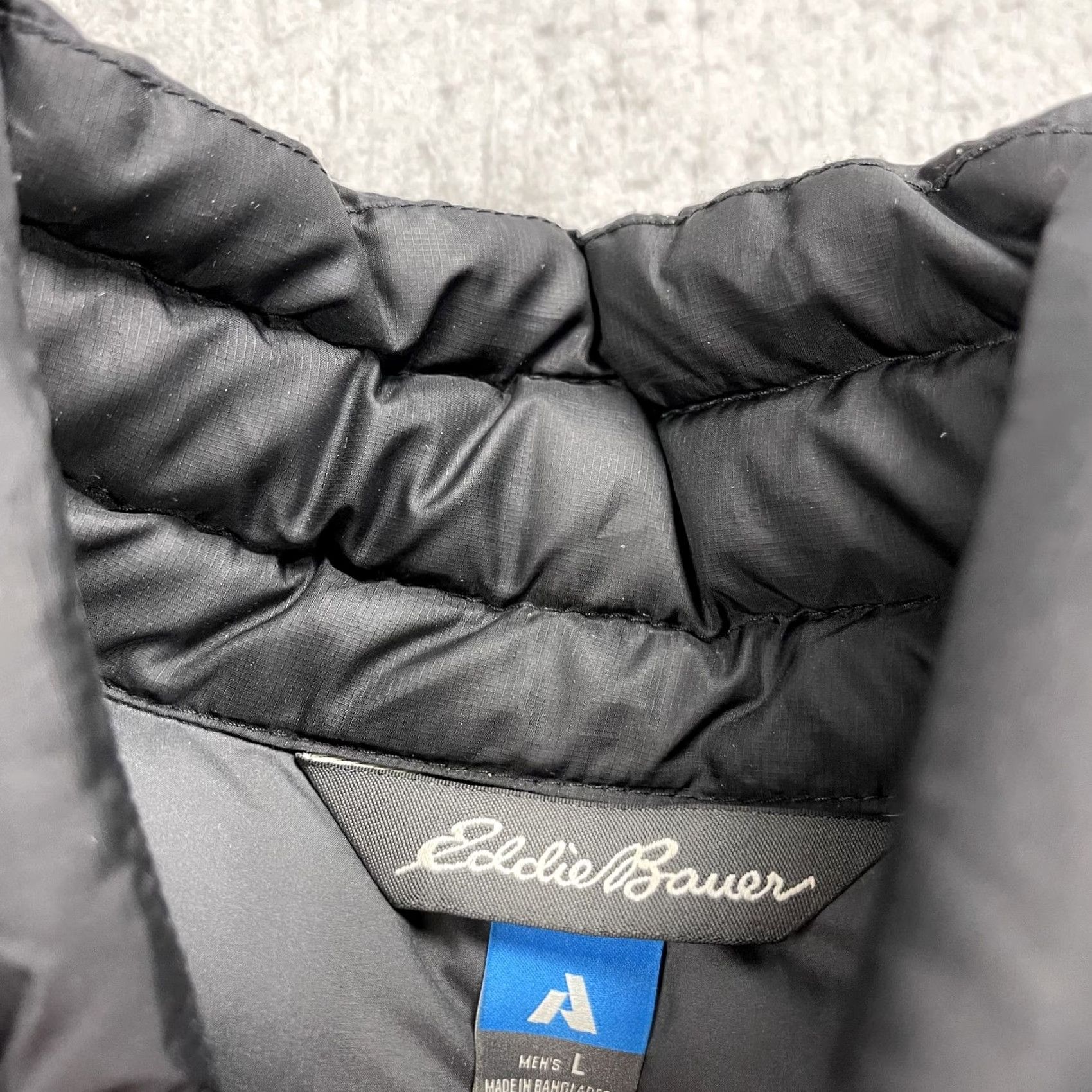 Eddie Bauer Eddie Bauer Vest Mens Large Black First Ascent Stormdown 800 Puffer Full Zip Vest Mens Large Black 800 Stormdown First Ascent Zip Size US L / EU 52-54 / 3 - 5 Thumbnail