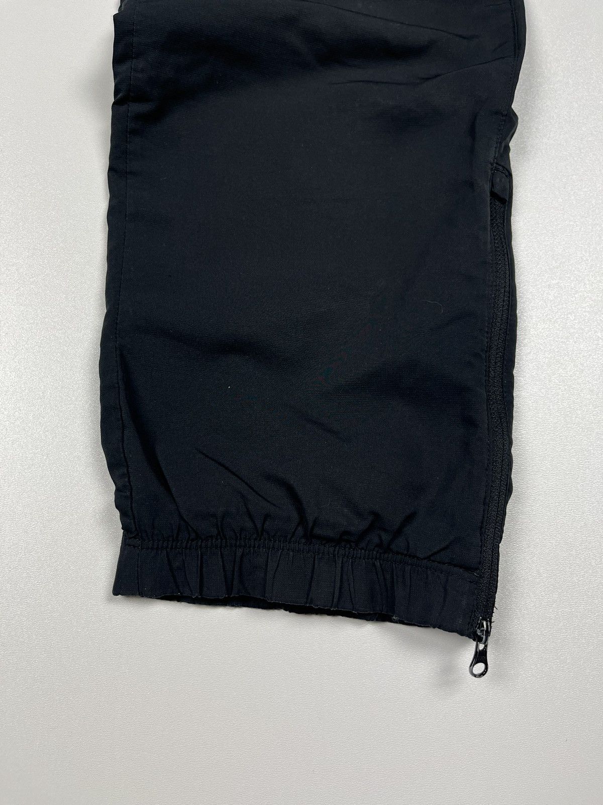 Nike Vintage Nike Athletic Dept Logo Nylon Basic TrackPants Size US 32 / EU 48 - 4 Thumbnail