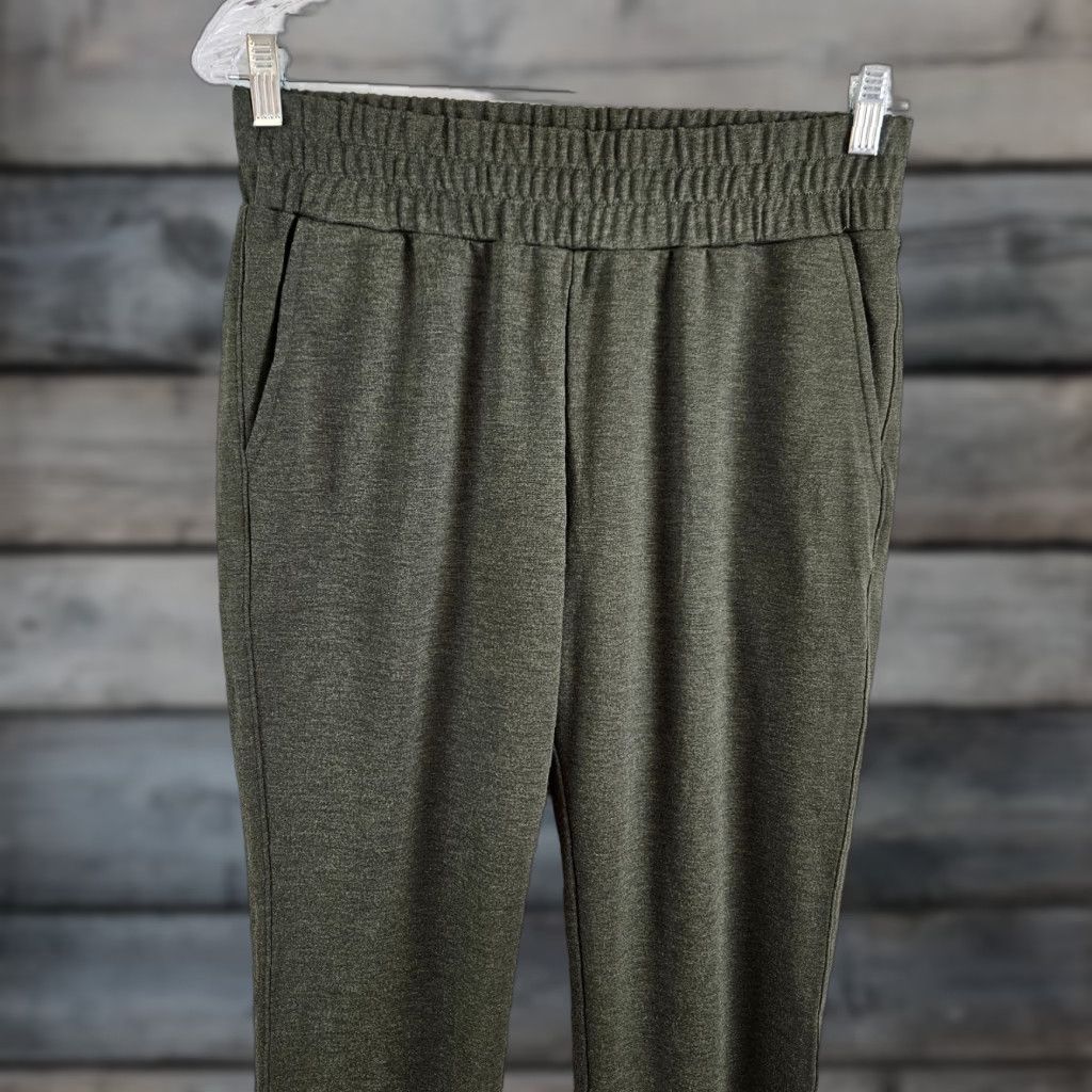 Vintage Cabi 3923 Womens Pivot Jogger Pants Sz Small Green Pull On High Rise Jogger Pants Womens Green Small Pivot Pull On High Rise Size 28" / US 6 / IT 42 - 1 Thumbnail