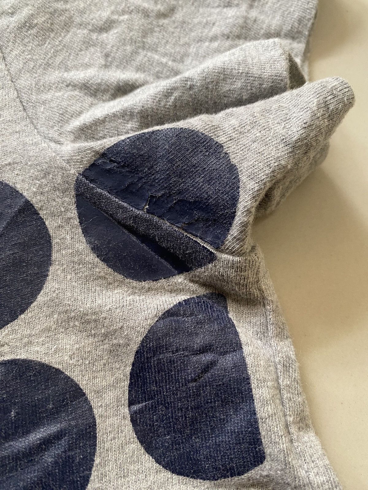 Tricot Comme des Garcons vintage polkadot rubber dye short sleeve Size M / US 6-8 / IT 42-44 - 7 Thumbnail