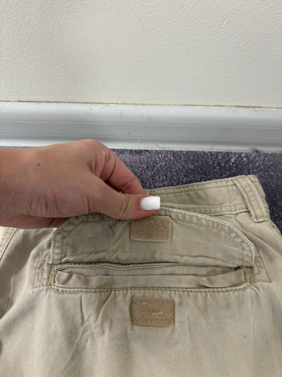 Izod Vintage IZOD Military Style Wide-Leg Y2K Hype Cargo Shorts Size US 38 / EU 54 - 17 Thumbnail