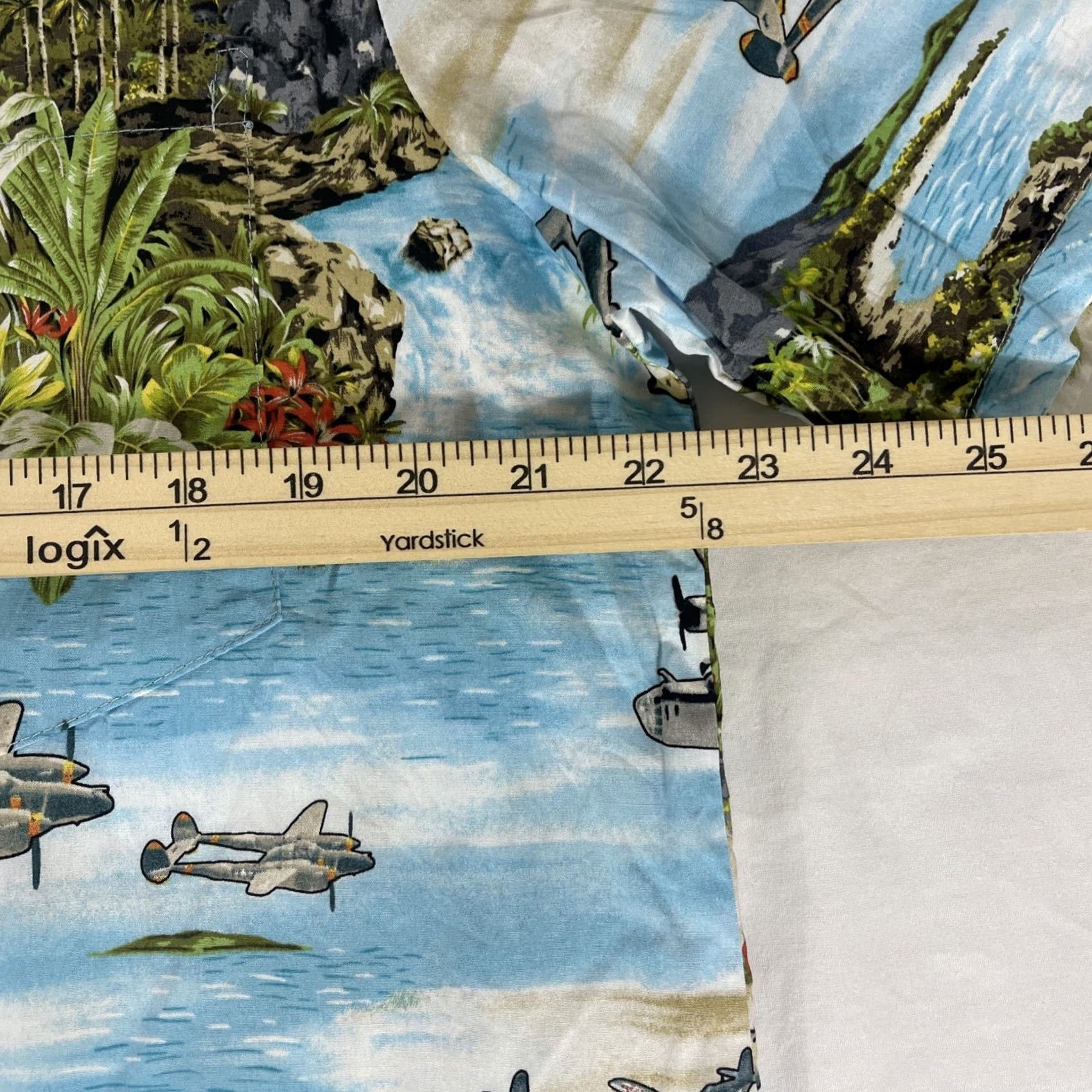 Vintage RJC Hawaiian Button Shirt World War II AOP Fighter Bomber Airplanes WW2 WWII Button-Up Short Sleeve Men's L Blue Cotton Shirt Size US L / EU 52-54 / 3 - 4 Thumbnail