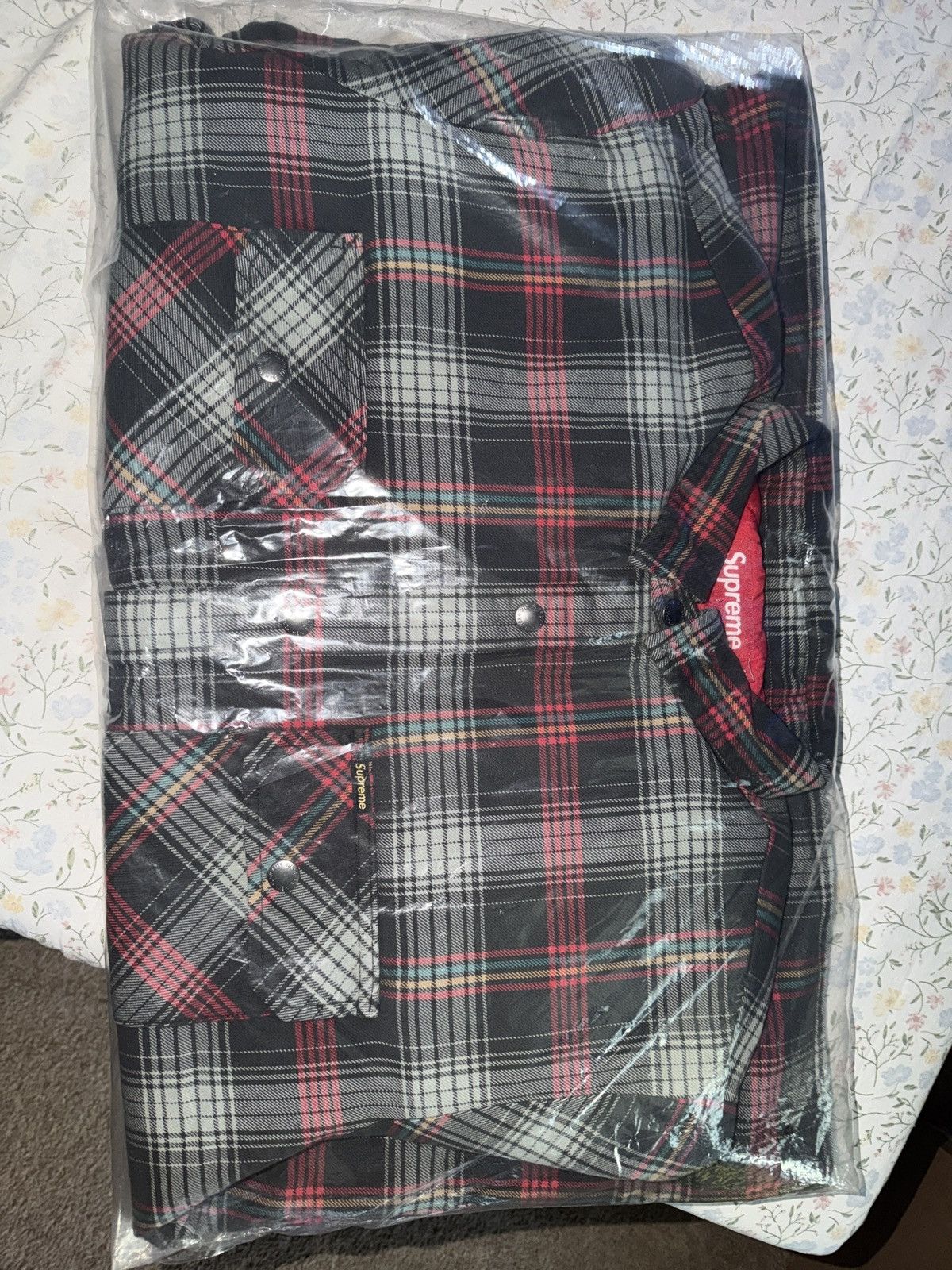 Supreme Supreme Quilted Flannel snap shirt Size US L / EU 52-54 / 3 - 2 Thumbnail
