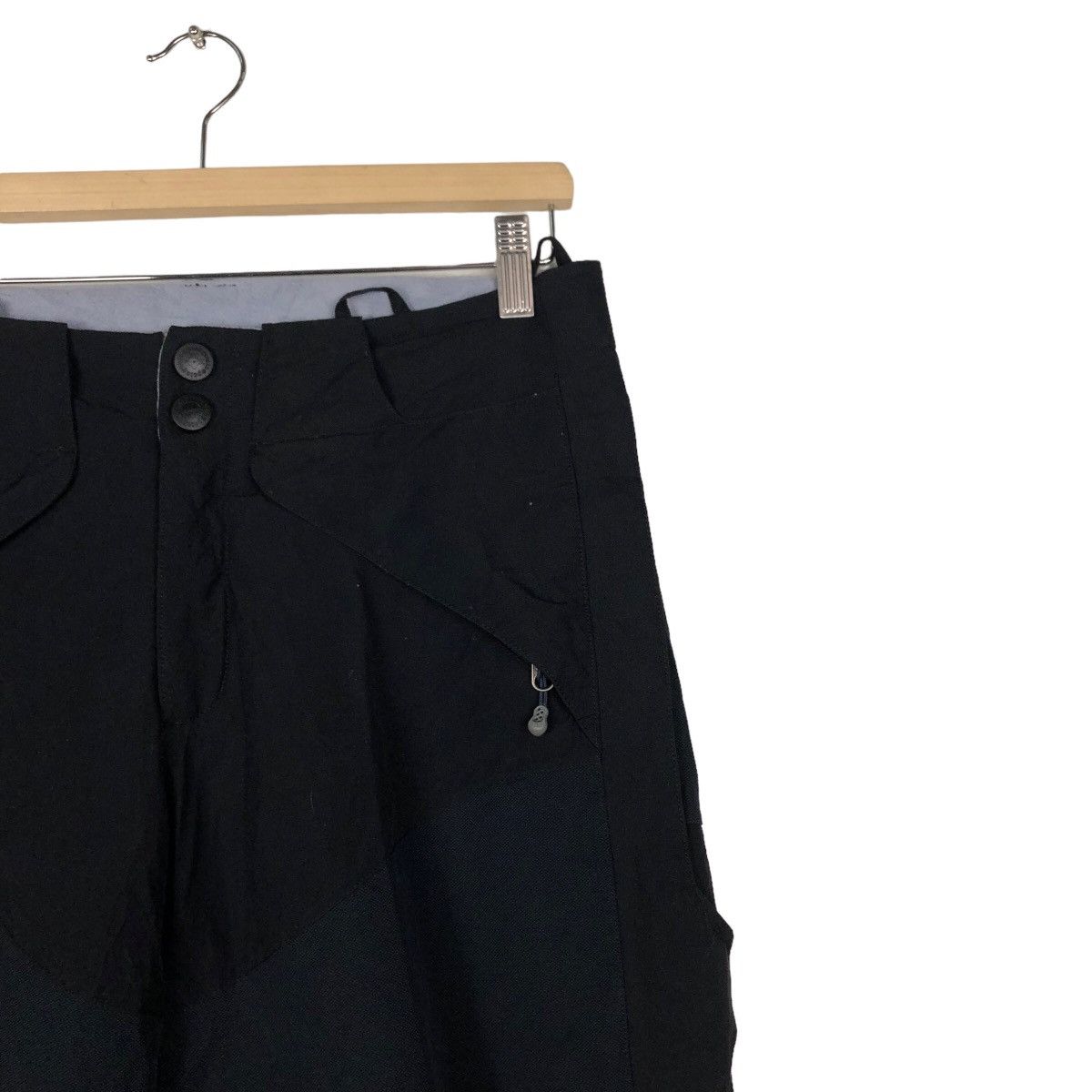 Japanese Brand 🔥Rich Black Cargo Pants Ski Multi Pocket Patagonia Ski Wear Size US 30 / EU 46 - 6 Thumbnail