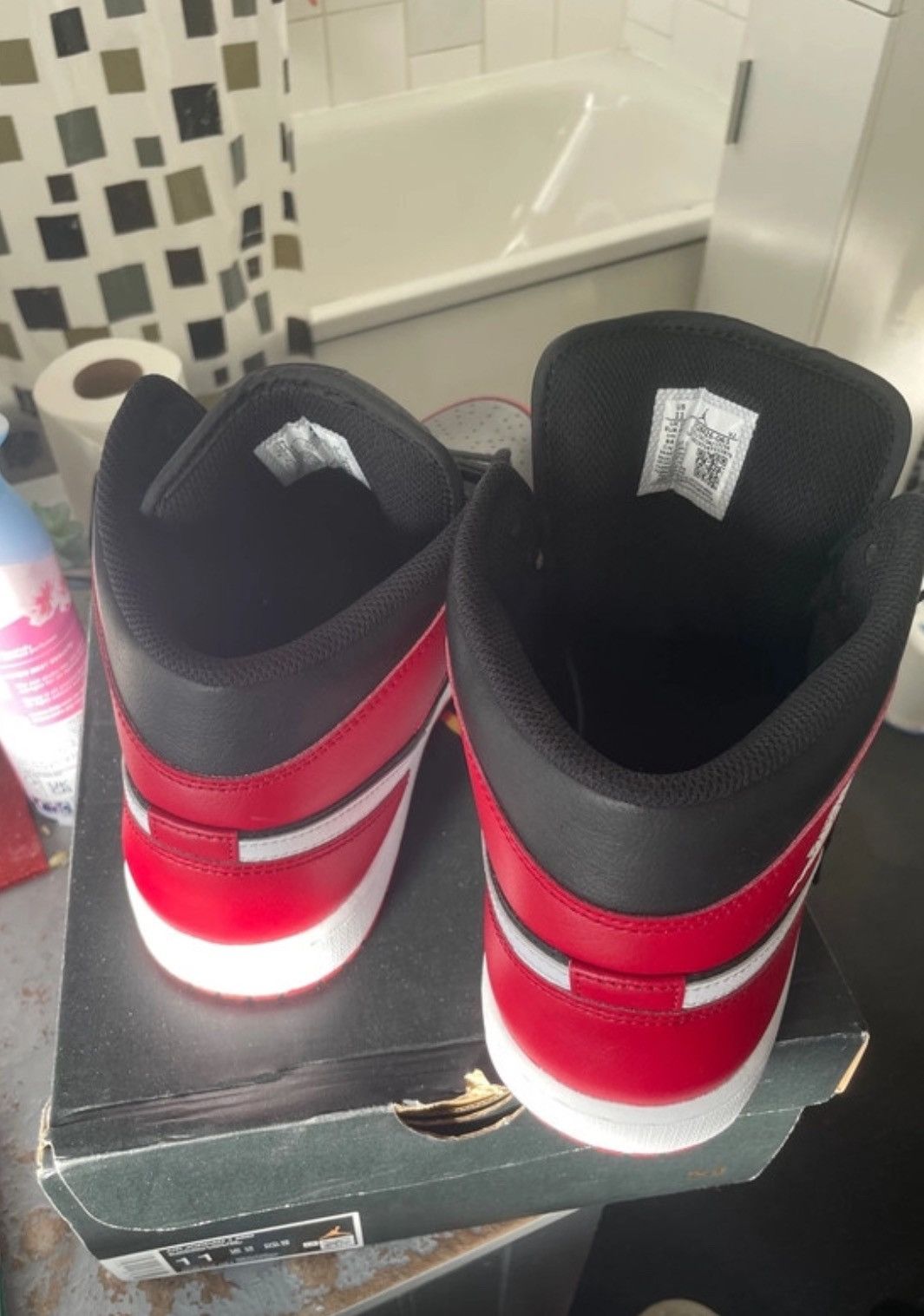 Jordan Brand × Nike *NEW Air Jordan!! 1 (Authentic) Size US 11 / EU 44 - 5 Thumbnail