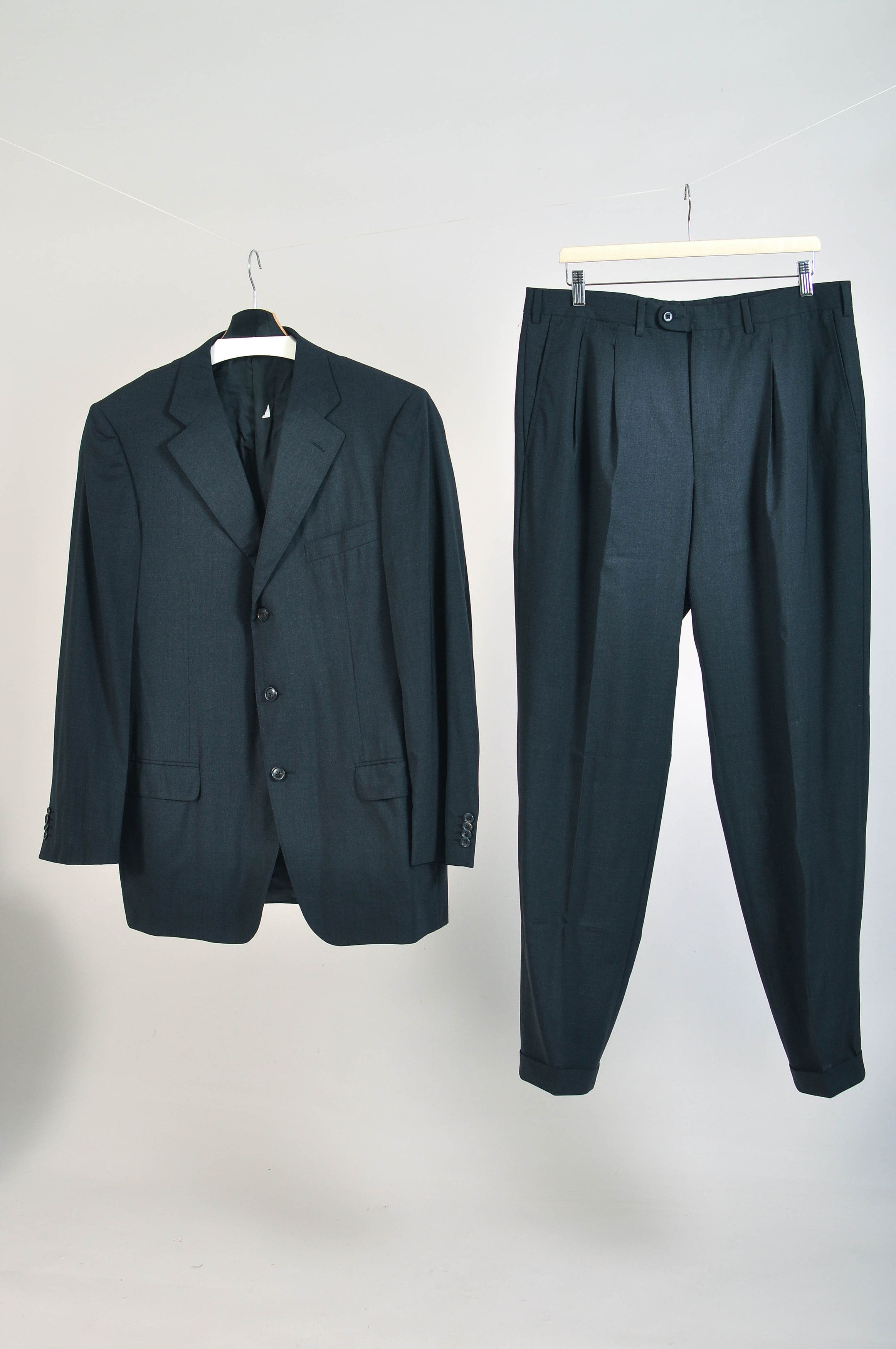 Ermenegildo Zegna Vintage Y2K Ermenegildo Zegna High Performance Wool Suit Size 44R - 1 Thumbnail