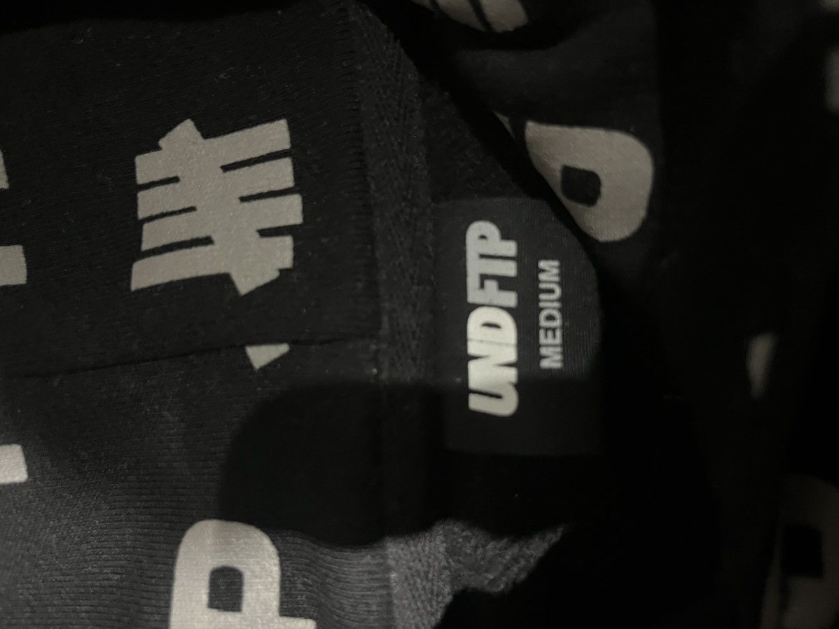 Fuck The Population FTP x Undefeated hoodie Size US M / EU 48-50 / 2 - 3 Thumbnail