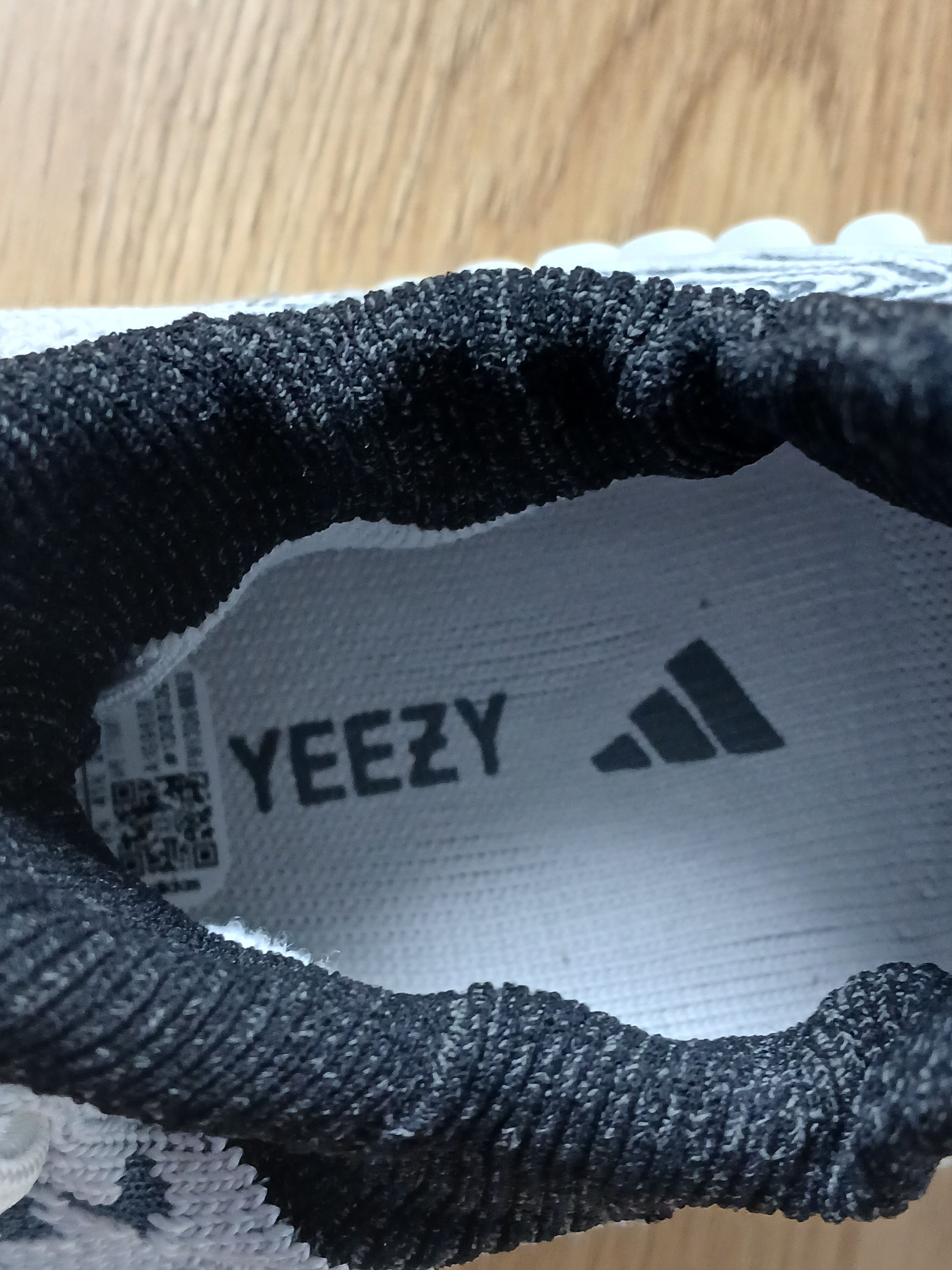 Adidas Adidas Yeezy 350 V2 CMPCT Sneakers Size US 8 / EU 41 - 9 Thumbnail