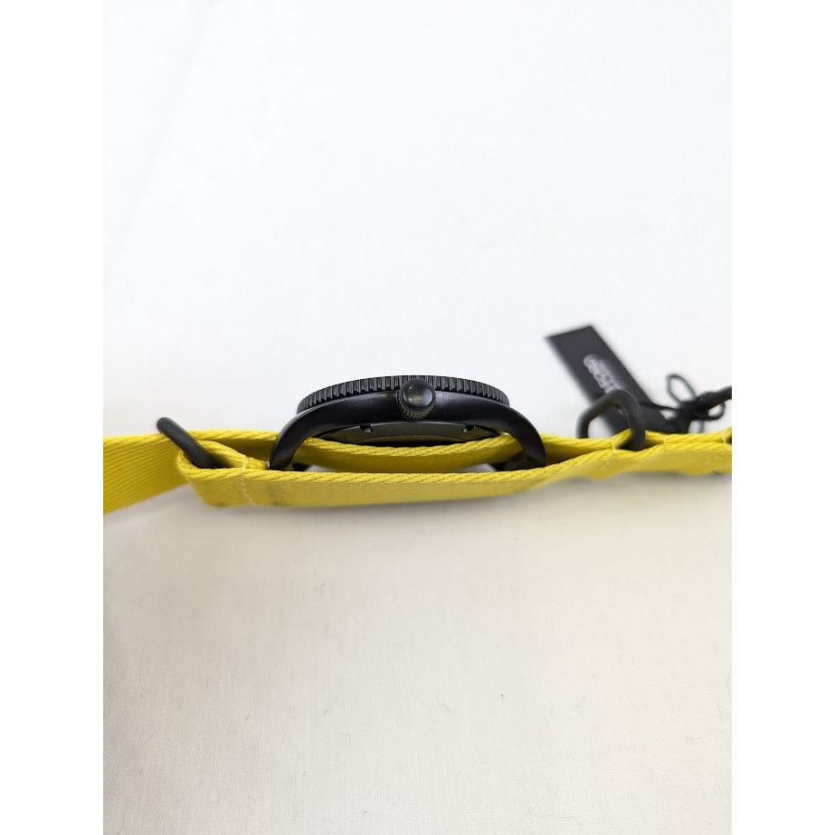 Tom Ford o1rshd1 Size: OS / Plastic Large Case Sports Watch in Yellow Size ONE SIZE - 17 Thumbnail