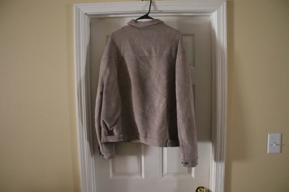 Menace Mennace grey suede jacket. Size US XXL / EU 58 / 5 - 2 Thumbnail